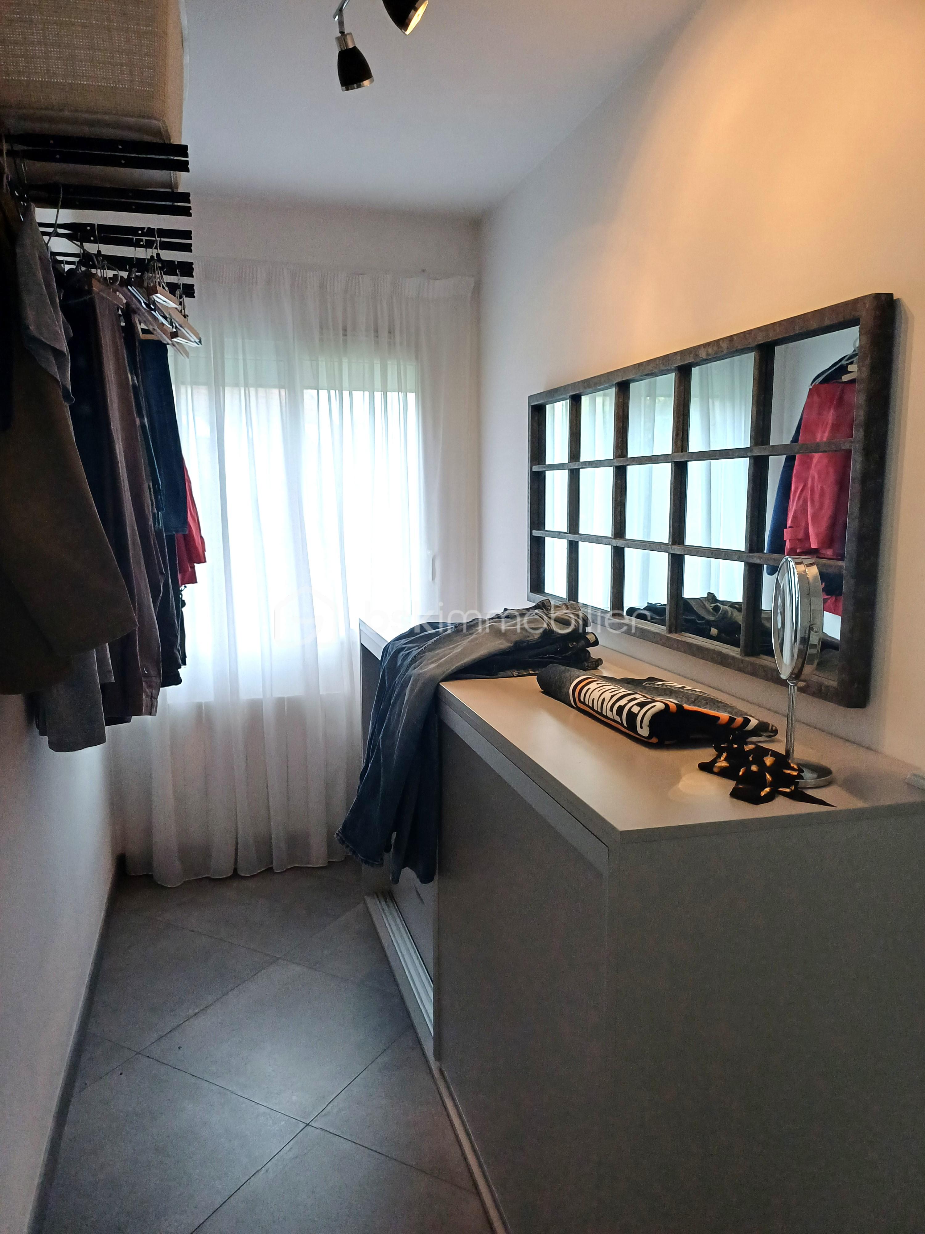 Maison de 243 m² - 20251111_111852.jpg