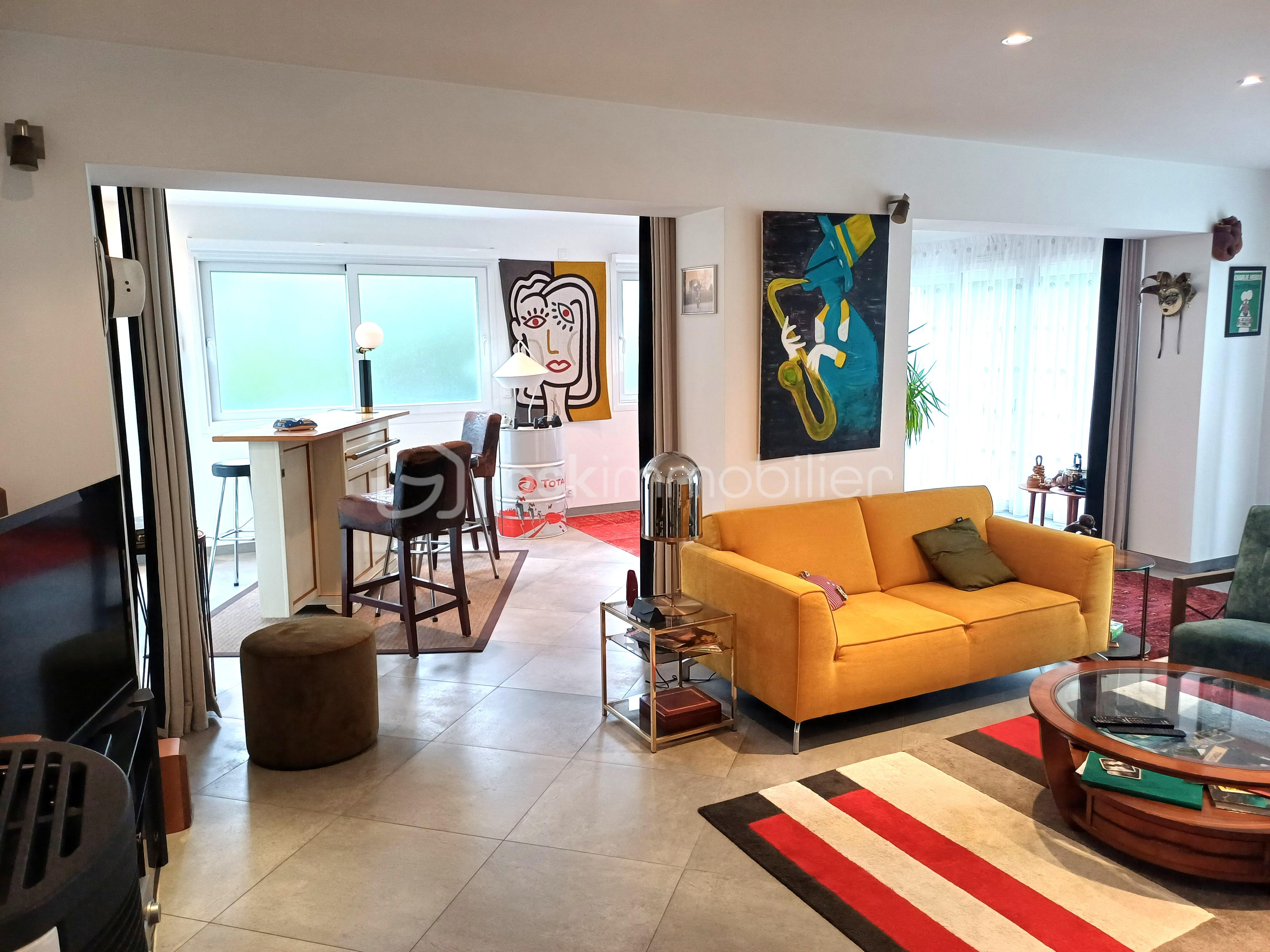 Maison de 243 m² - 20251111_112807.jpg