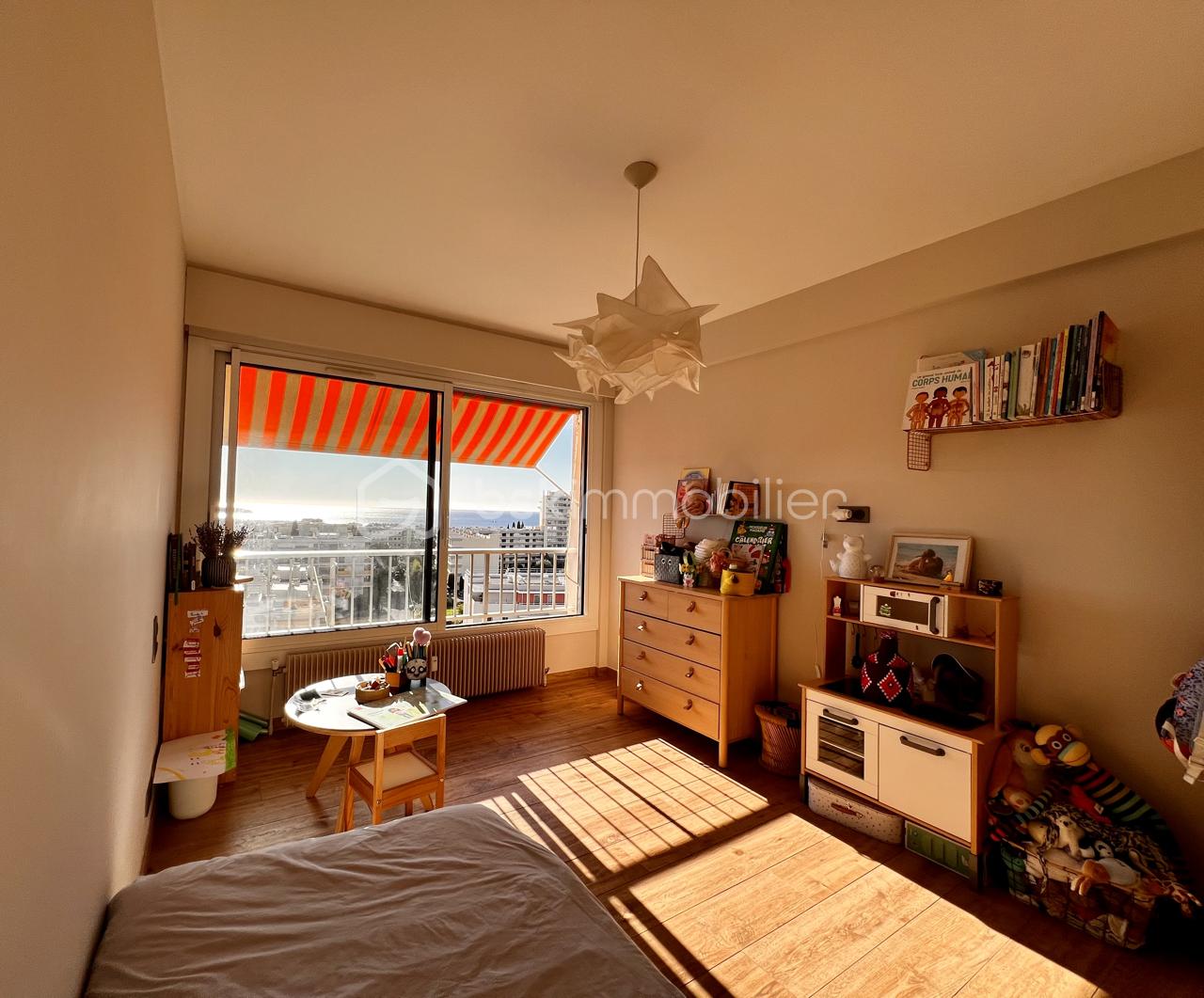 Appartement de 71,92 m² - Chambre 2 Grande.png