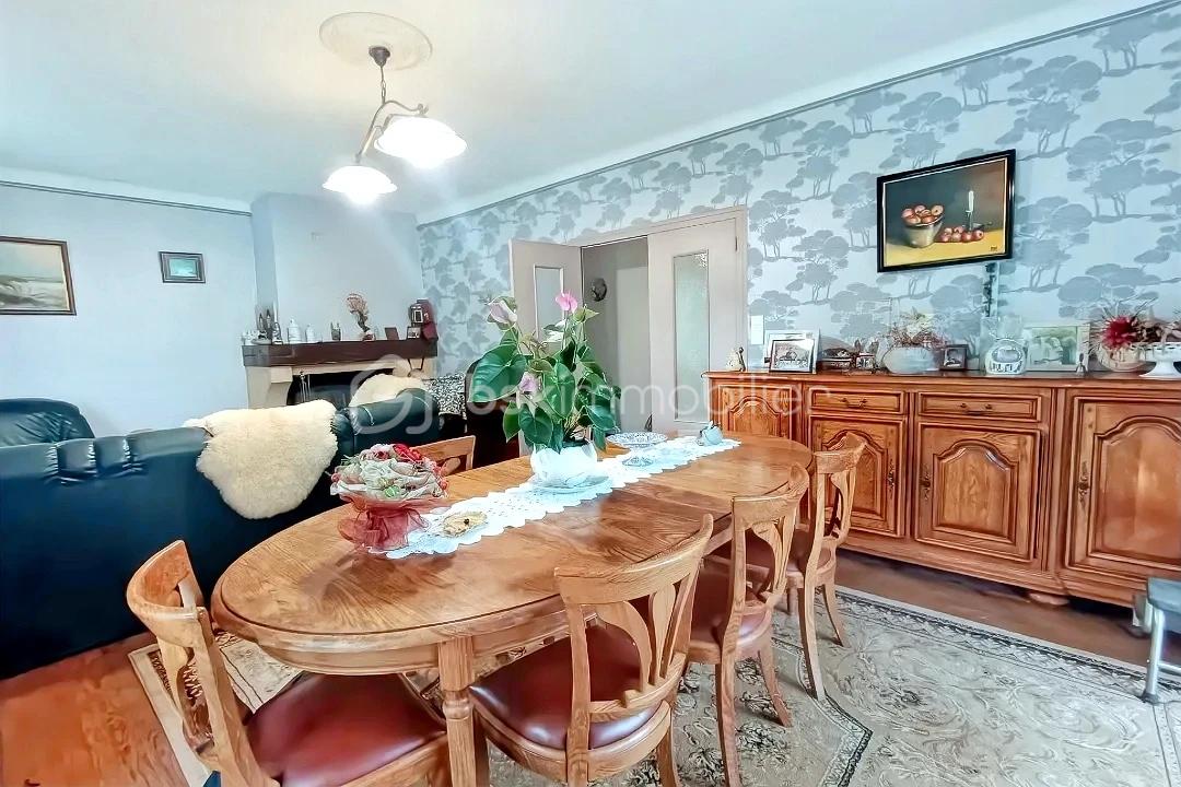 Maison de 145 m² - hoqi-d73e1a96e4694949a769ab2fa323c0db.jpg