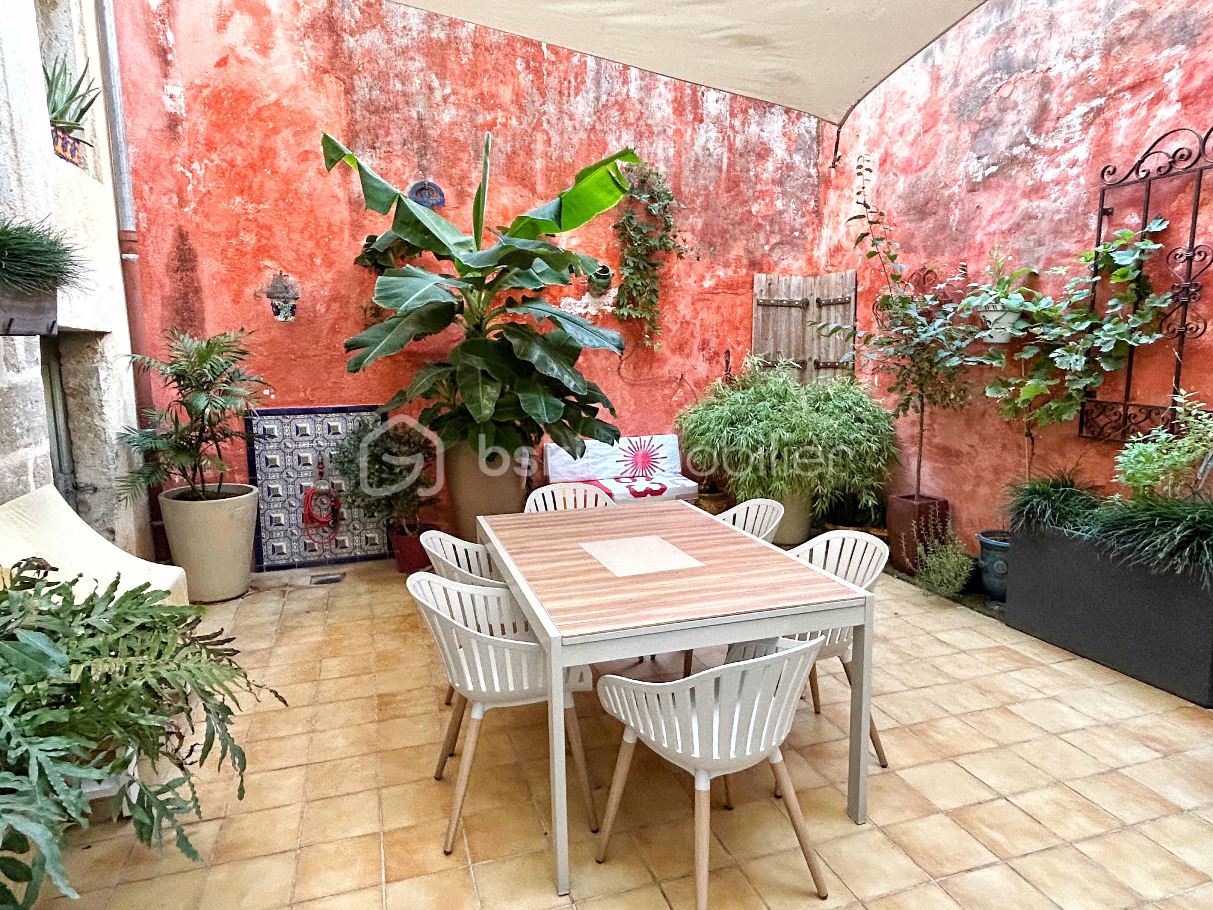 patio 1.jpg
