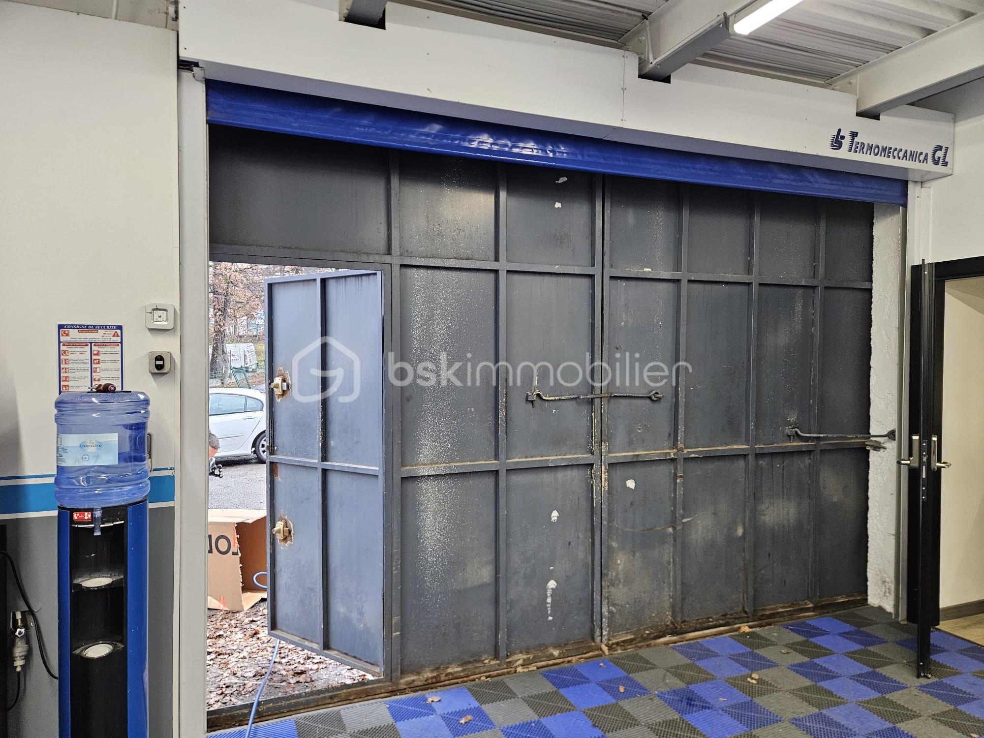 Fonds de commerce - WhatsApp Image 2026-01-17 at 10.jpeg