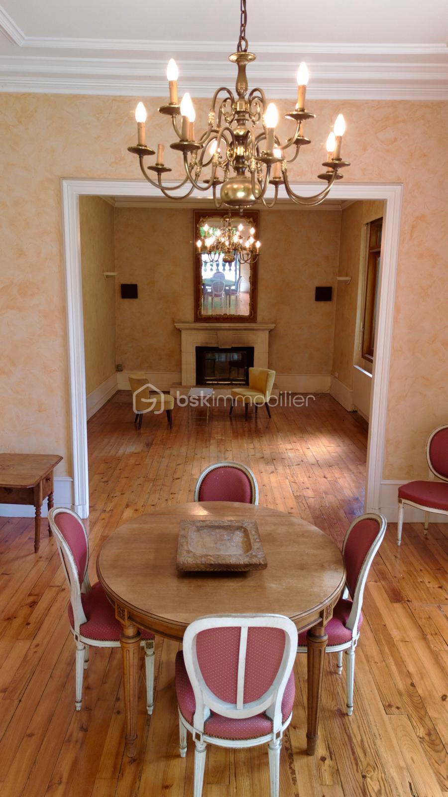 Maison de 298 m² - PHOTO-2025-08-04-16-54-15.jpg