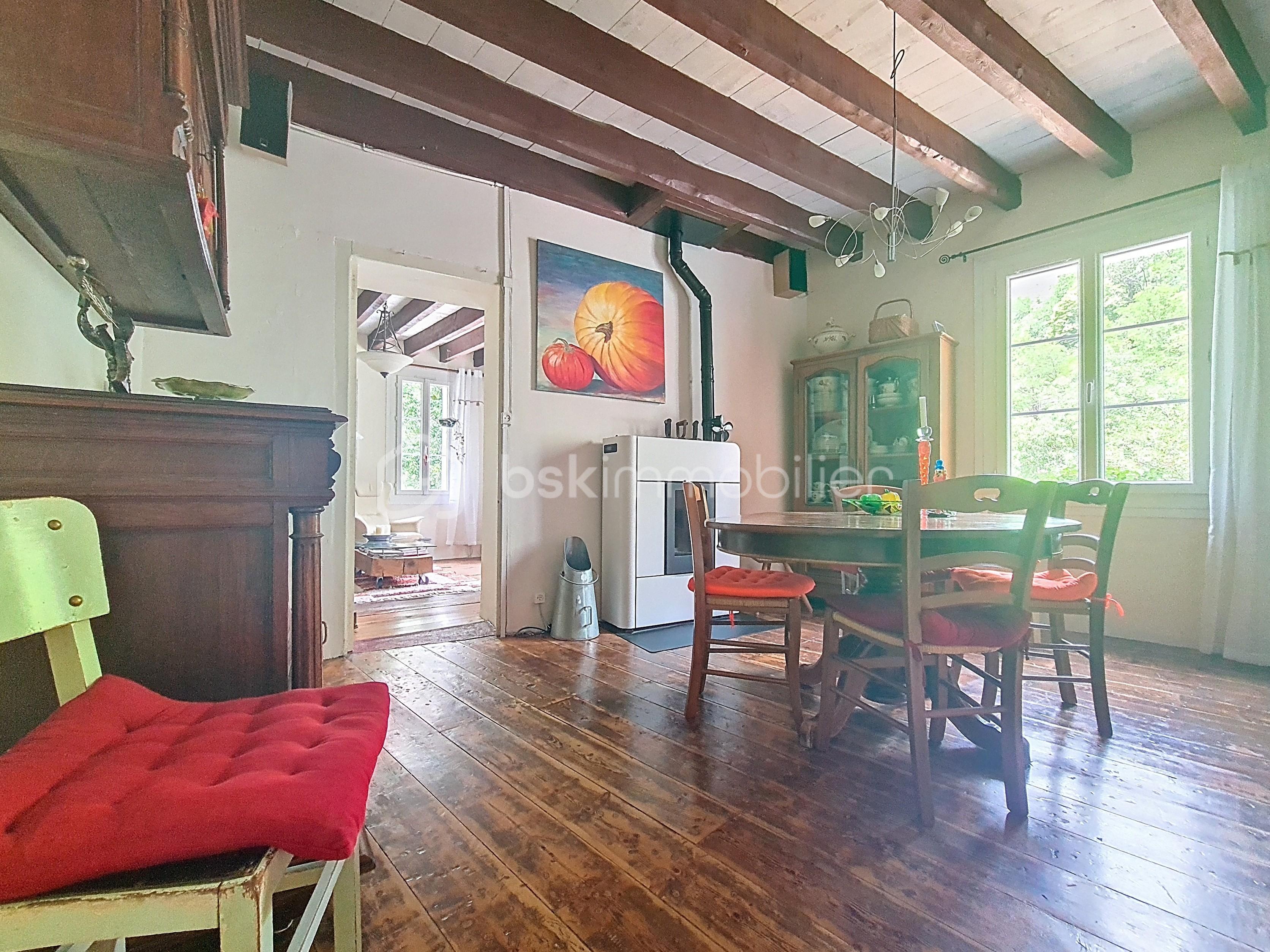 Maison en pierre de 70 m² - SAM.jpg