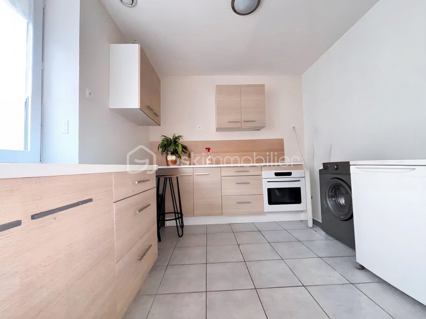 Immeuble de 111 m² - thumbnail_IMG_2644.jpg