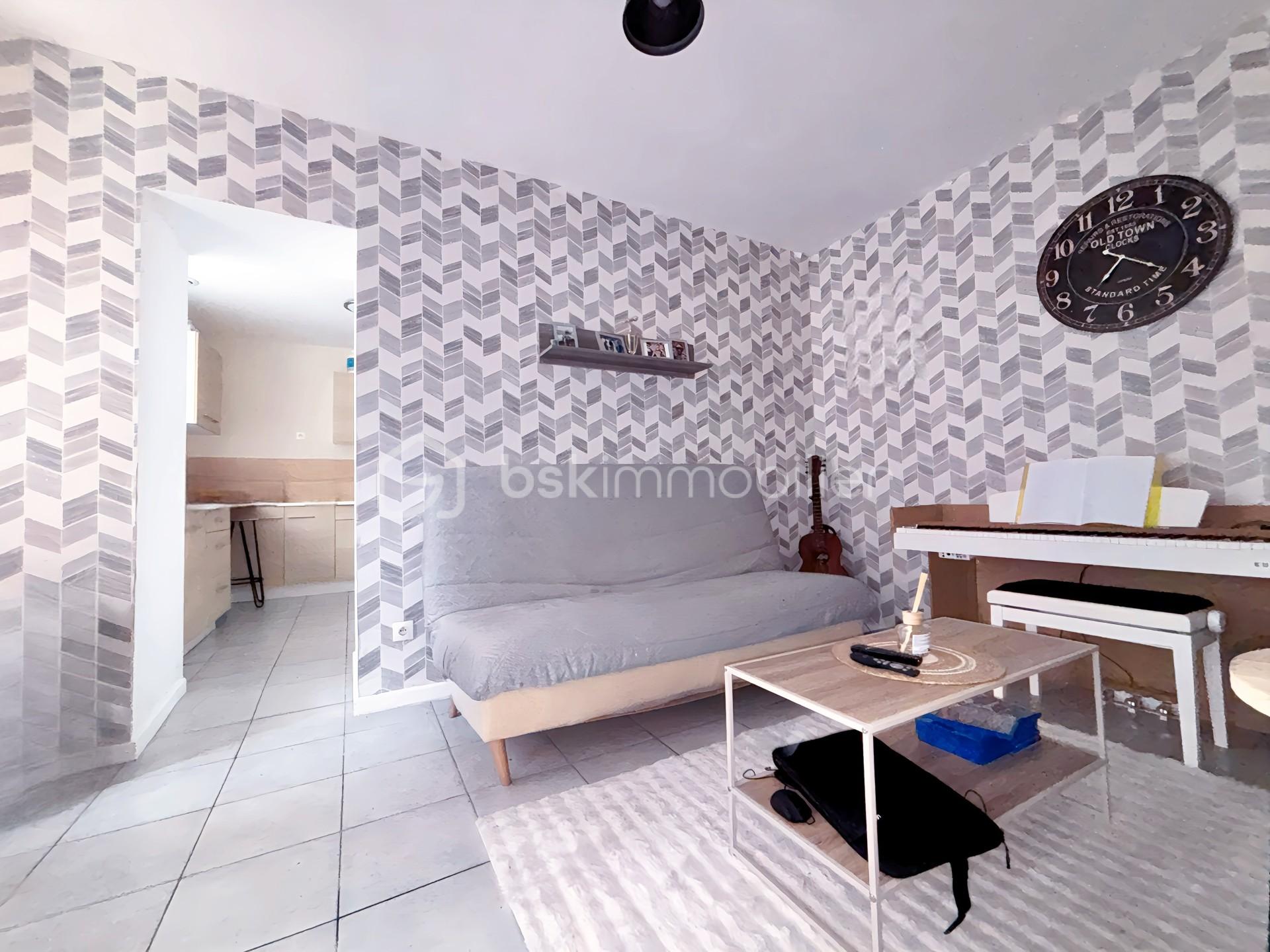 Immeuble de 111 m² - thumbnail_IMG_2647.jpg