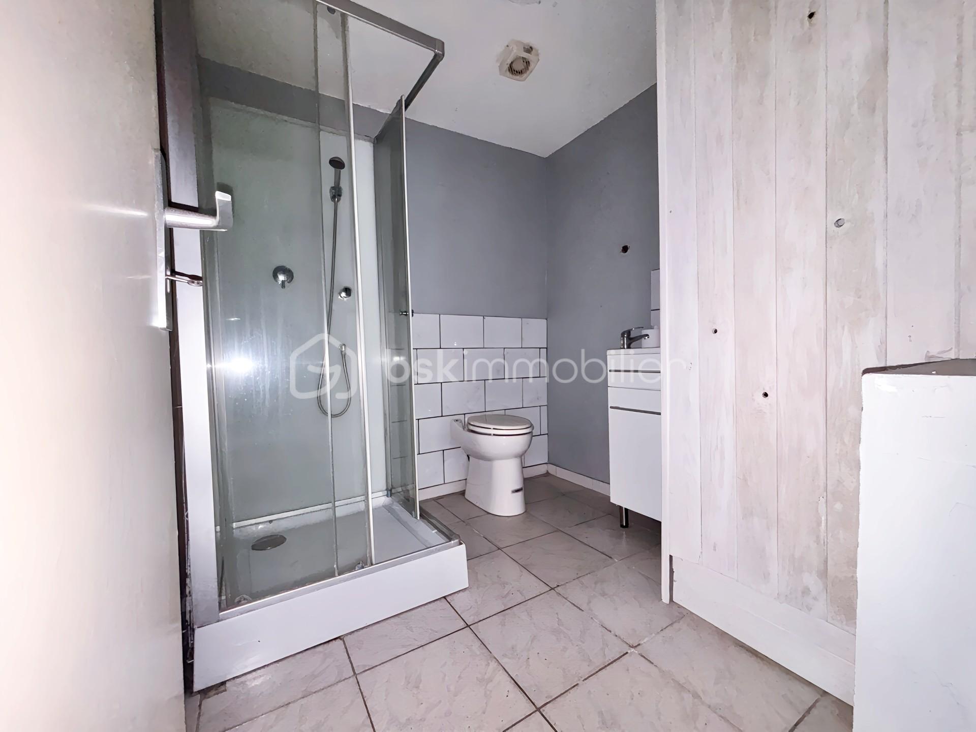 Immeuble de 111 m² - thumbnail_IMG_2653.jpg
