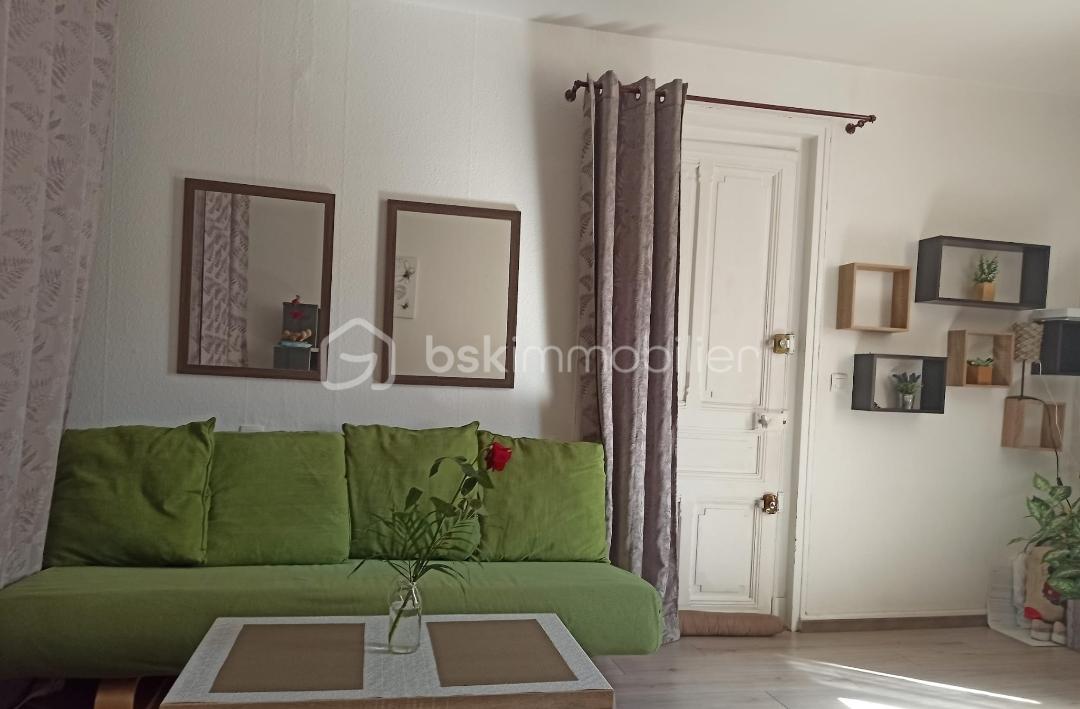 Immeuble de 126 m² - Screenshot_2025-08-20-06-25-28-307_com.whatsapp-edit.jpg