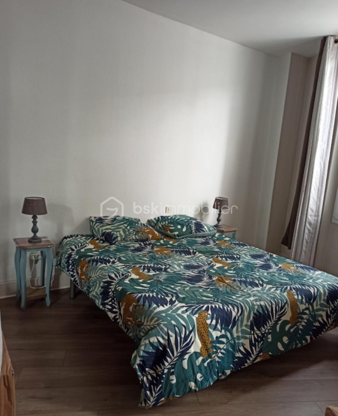 Immeuble de 126 m² - Screenshot_2025-08-20-06-23-53-529_com.whatsapp-edit.jpg