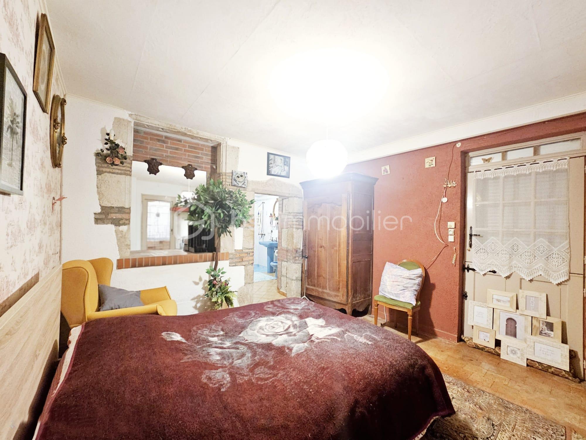 Maison longere de 122,20 m² - WhatsApp Image 2025-09-26 at 00.22.06.jpeg
