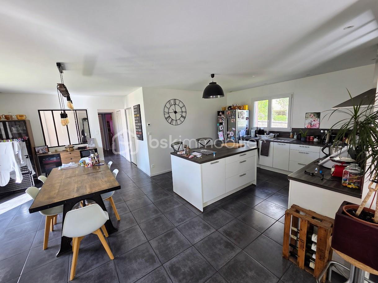 Maison de 140 m² - 20250531_102014.jpg