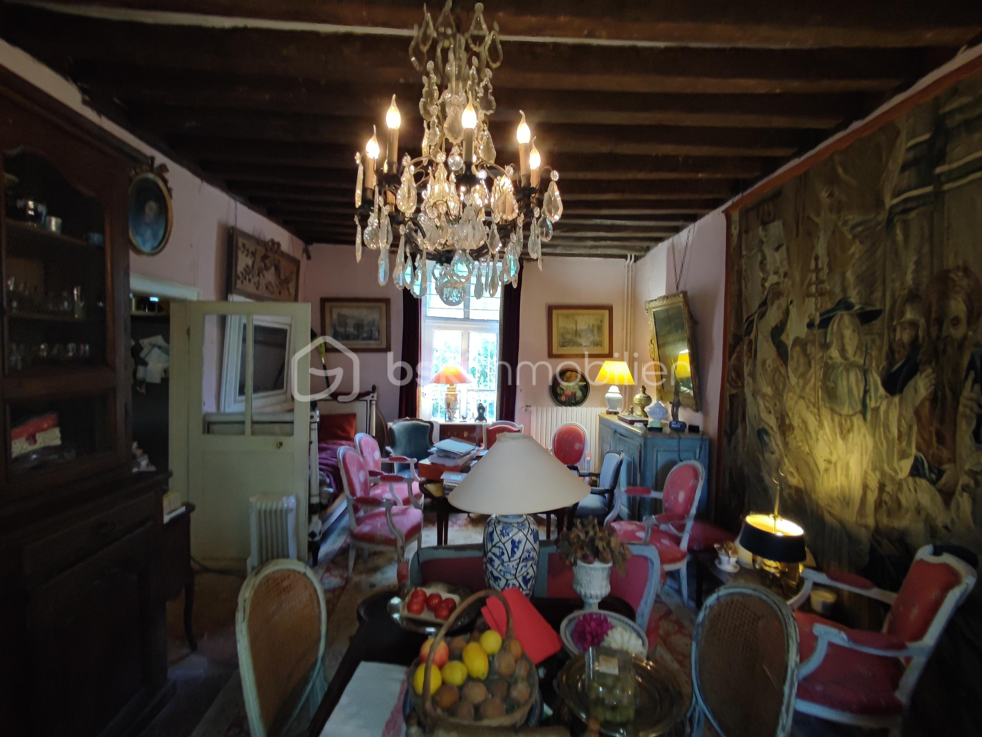 Maison de maitre de 310 m² - 1761671908170.jpg