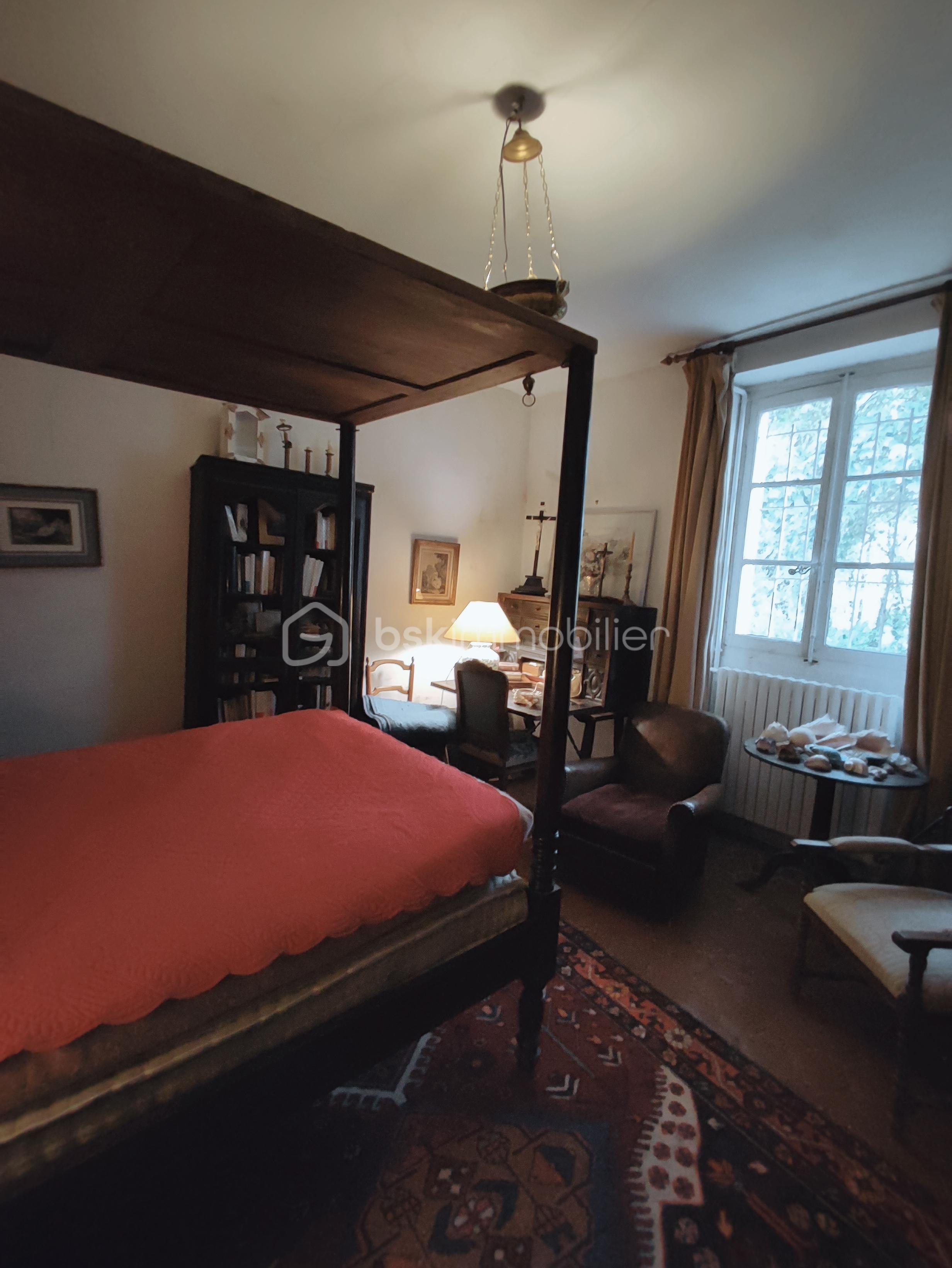 Maison de maitre de 310 m² - 1761671737433.jpg