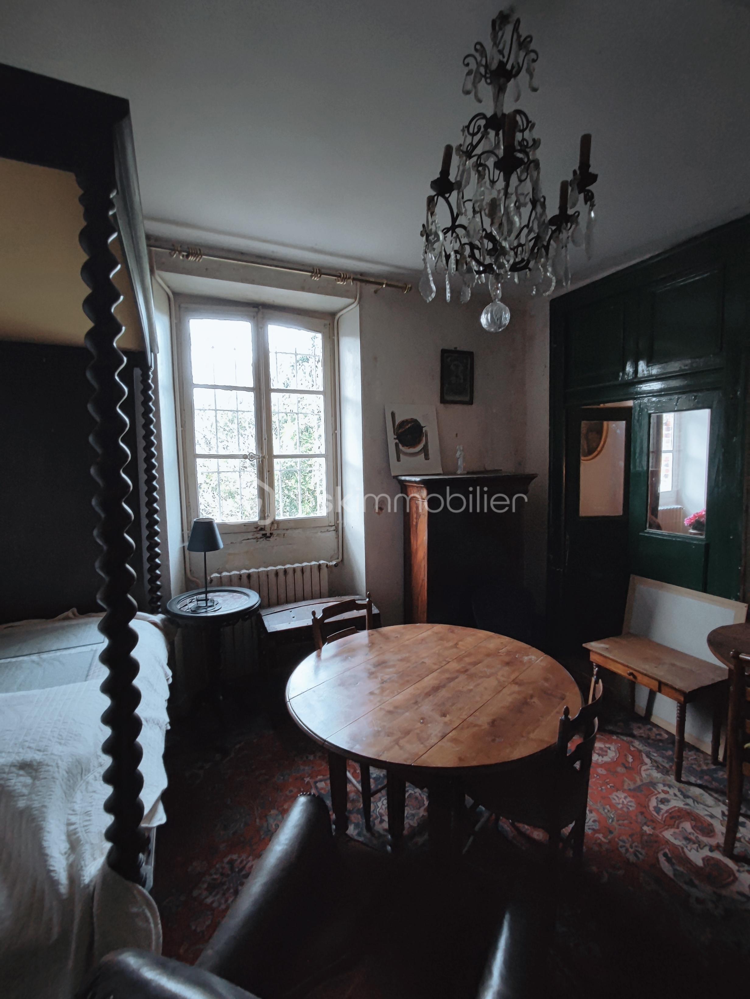 Maison de maitre de 310 m² - 1761671790190.jpg