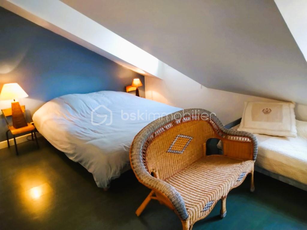 Immeuble mixte de 170 m² - an neizh nuit.jpg