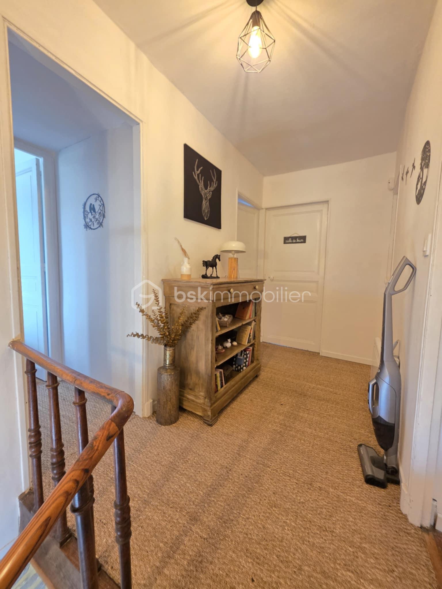 Maison de 120 m² - e45307d9-aeeb-4bbf-8c82-e6f19021d7ab.jpg