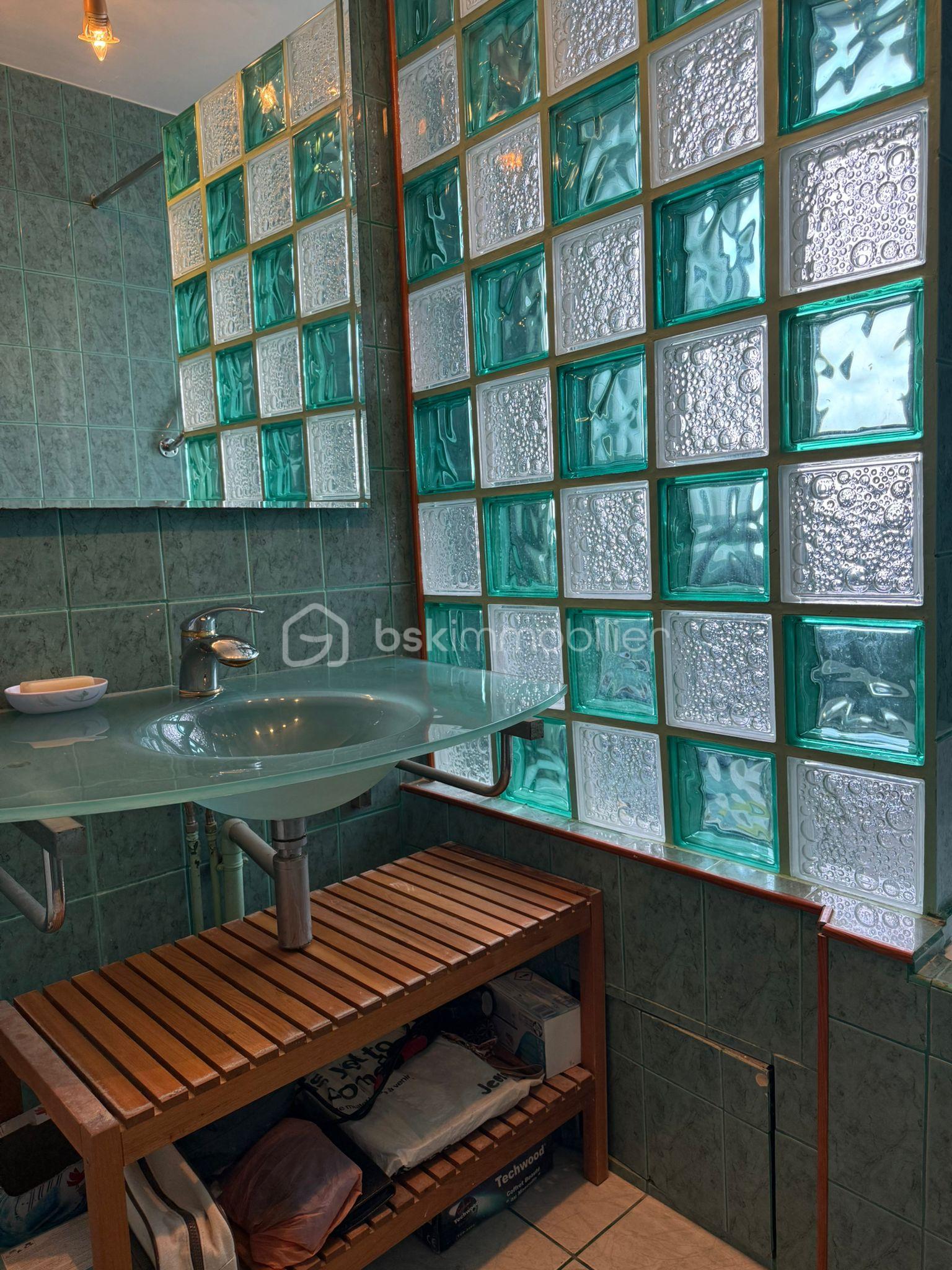 Appartement de 57 m² - SDB1.jpeg