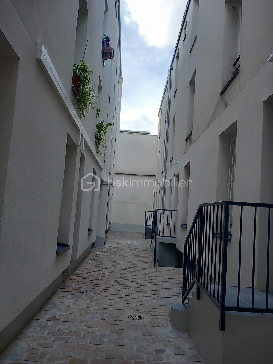 Appartement de 49,85 m² - cour-rénovée.jpg