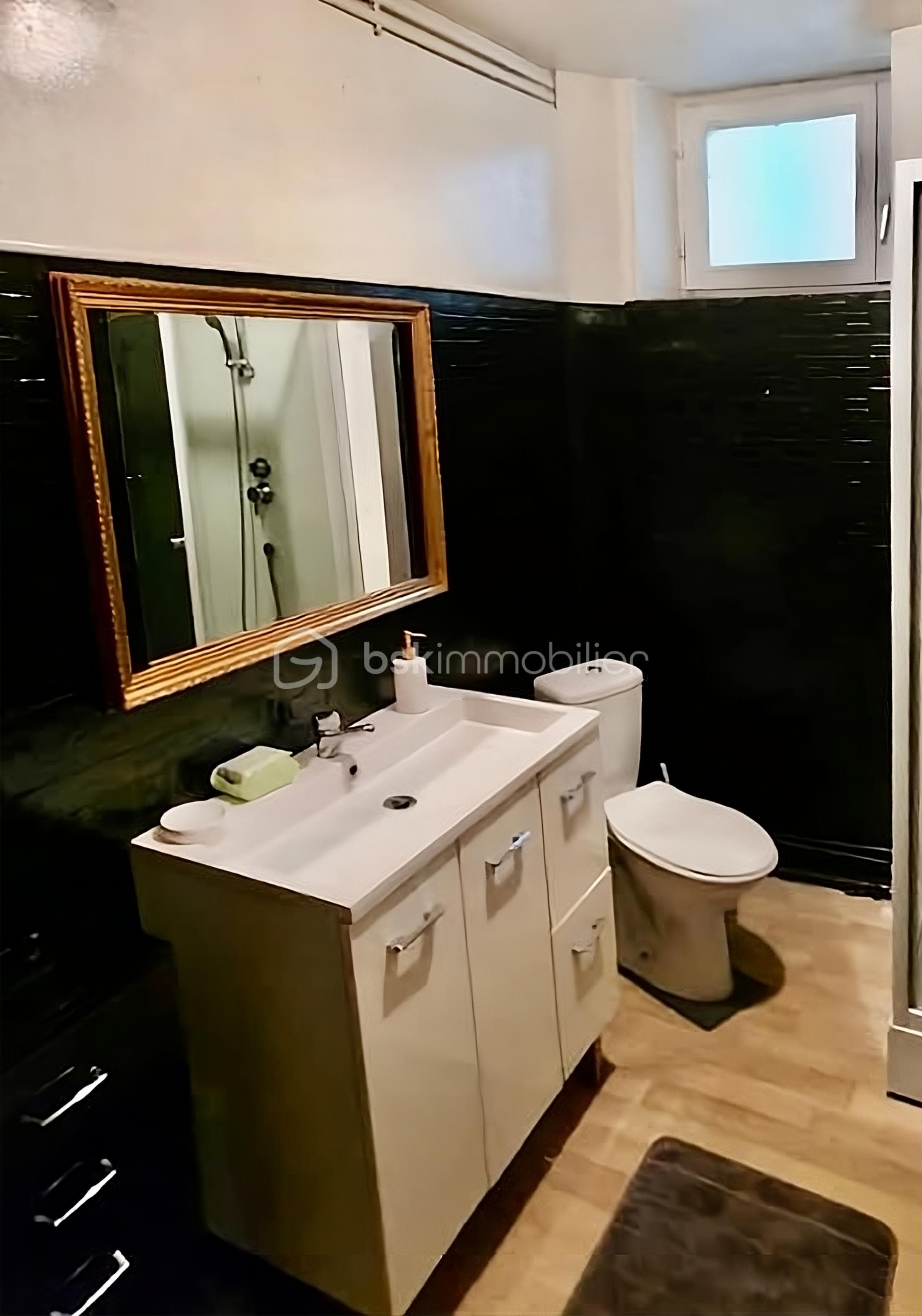 Immeuble mixte de 430 m² - upscalemedia-transformed (4).jpg
