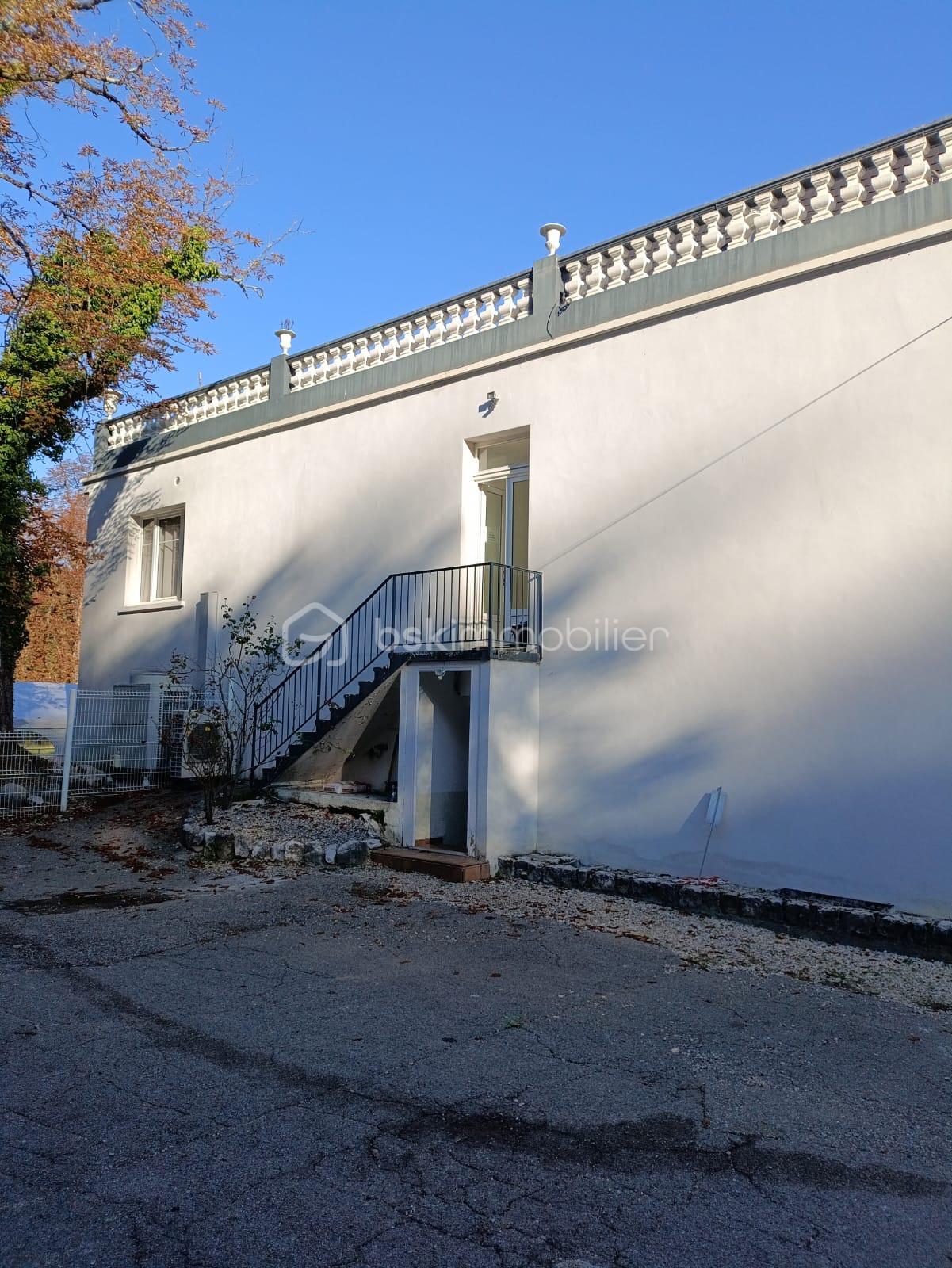 Appartement de 90 m² - 7318d9d6-5316-424a-910a-3df5471ac9bd.jpeg