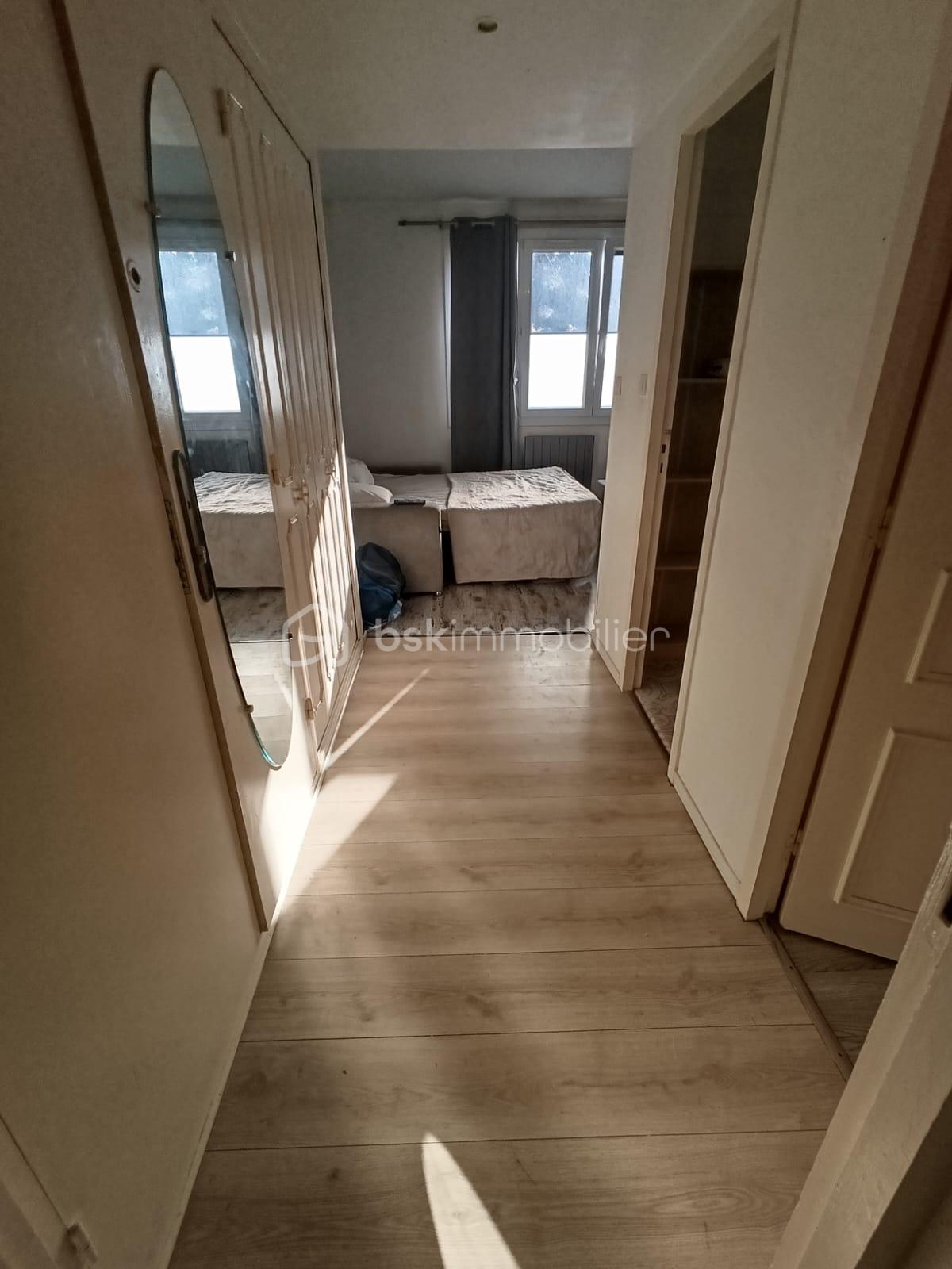 Appartement de 90 m² - 87c6eff8-946b-48a6-b33b-7ee4ada1731a.jpeg