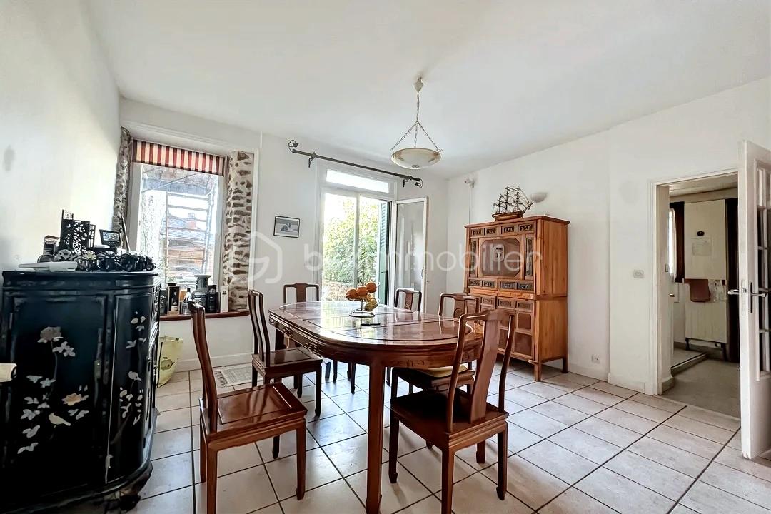 Maison de 260 m² - hoqi-247e202866de403ebf48f75d86fb6365.JPG