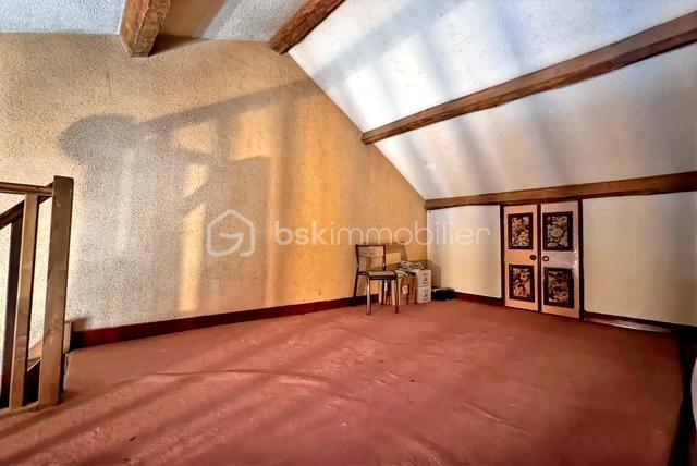 Maison de 260 m² - hoqi-74289ae09d904e279841ab26ef4b784f.JPG