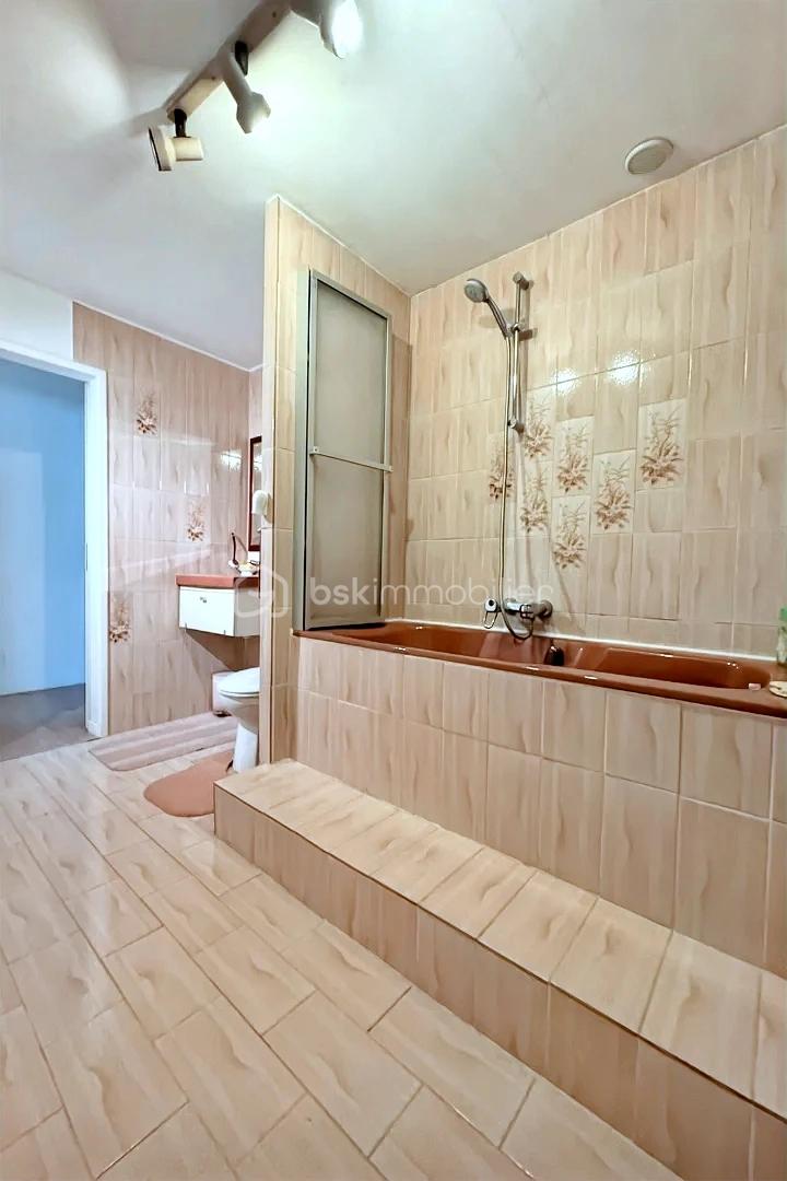Maison de 260 m² - hoqi-171cd21d7e3b4a7d954b8d8cfc2532ca.JPG