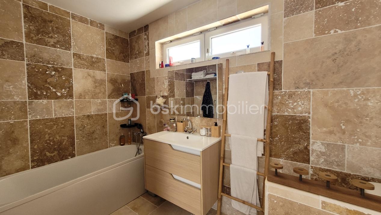 Salle de bain suite parentale 2.jpg