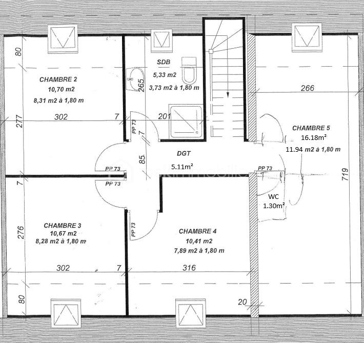 Plan et surface ETAGE.jpg