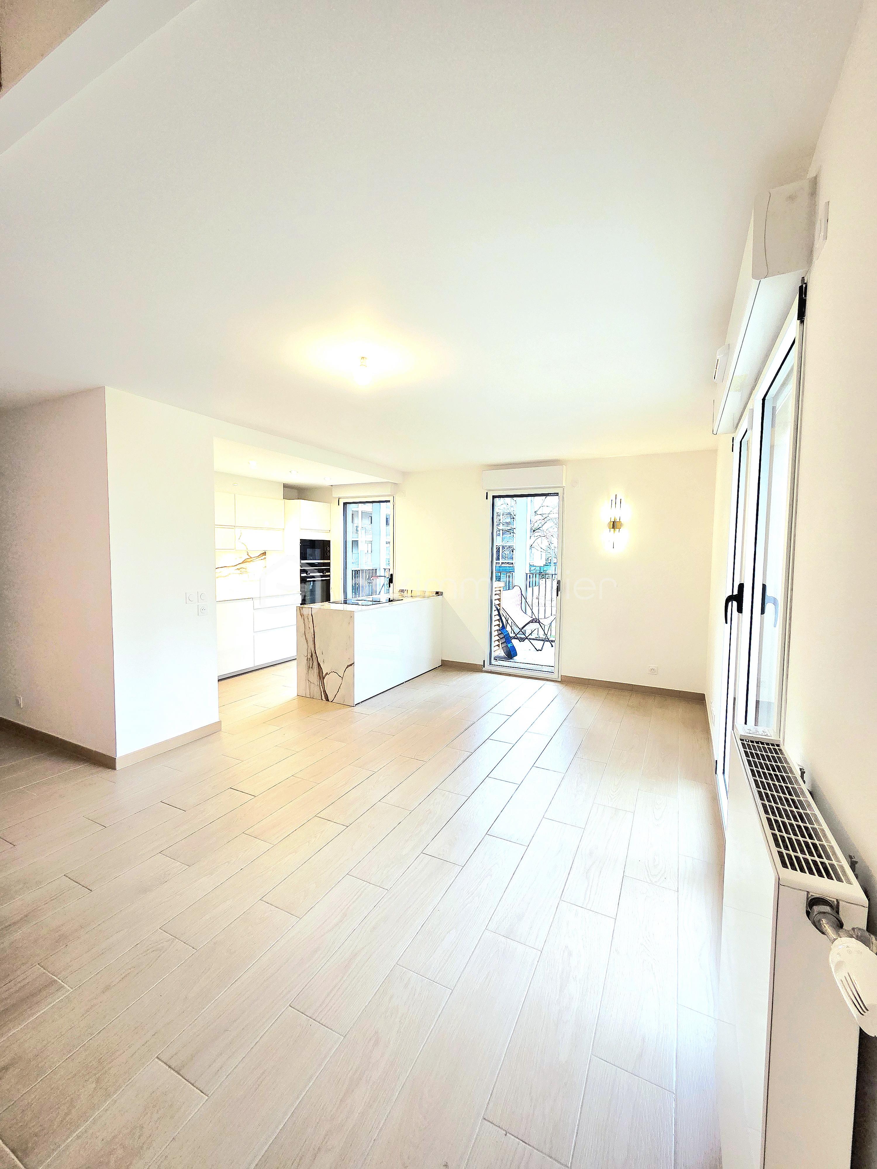 Duplex de 108,74 m² - 18580.jpg