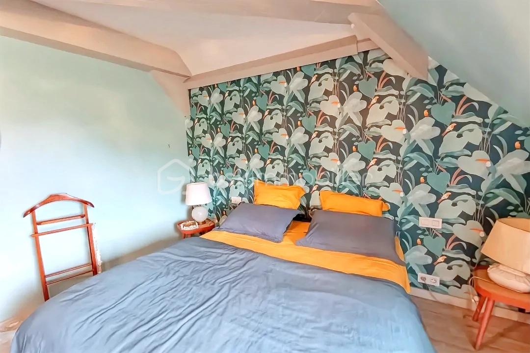 Maison de 225 m² - hoqi-20e97828bc46427aa62f957c6fb12cfe.jpg