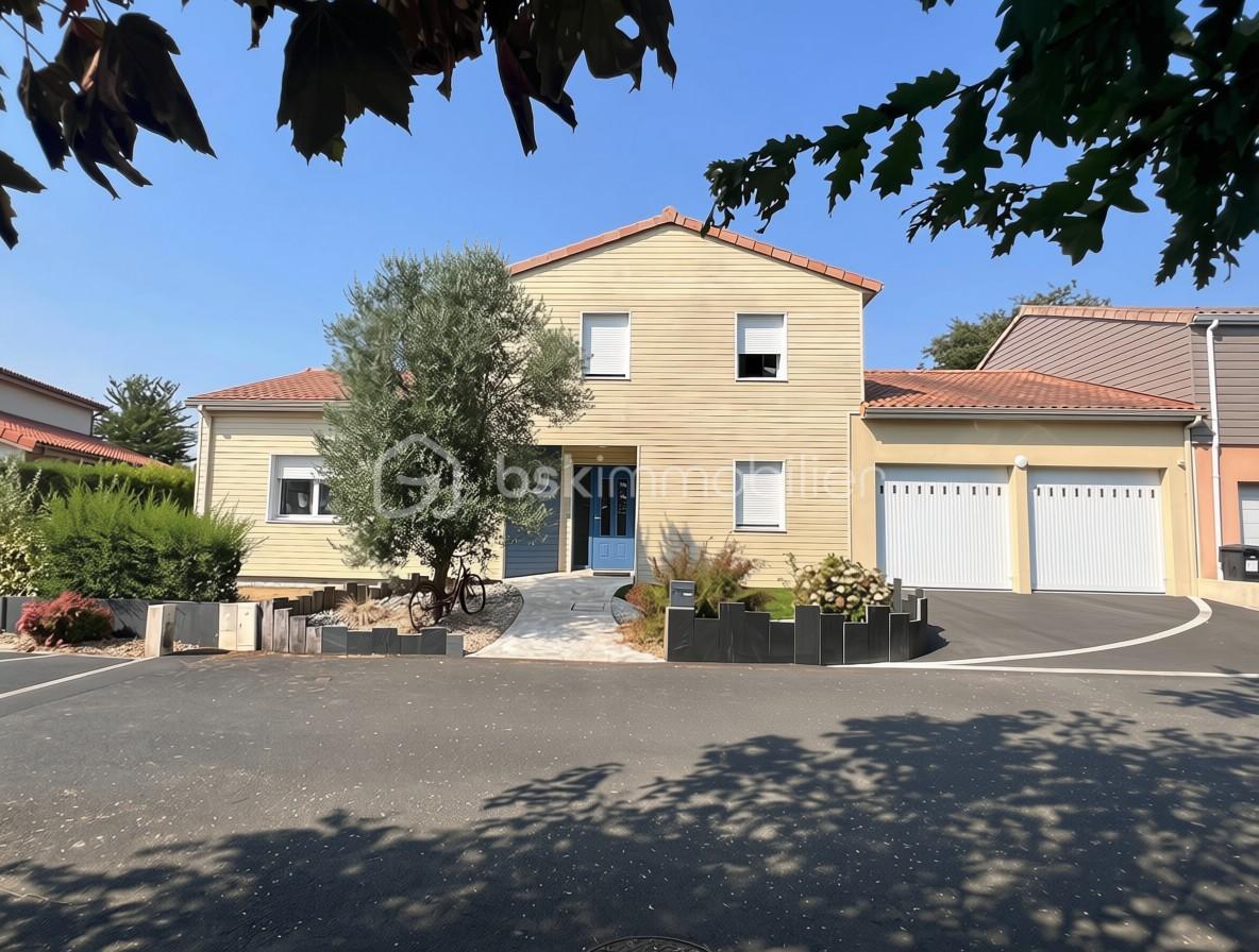 Maison 8 pièces 155 m² · à Beaupréau-en-Mauges · 155 m² · 350 000 €