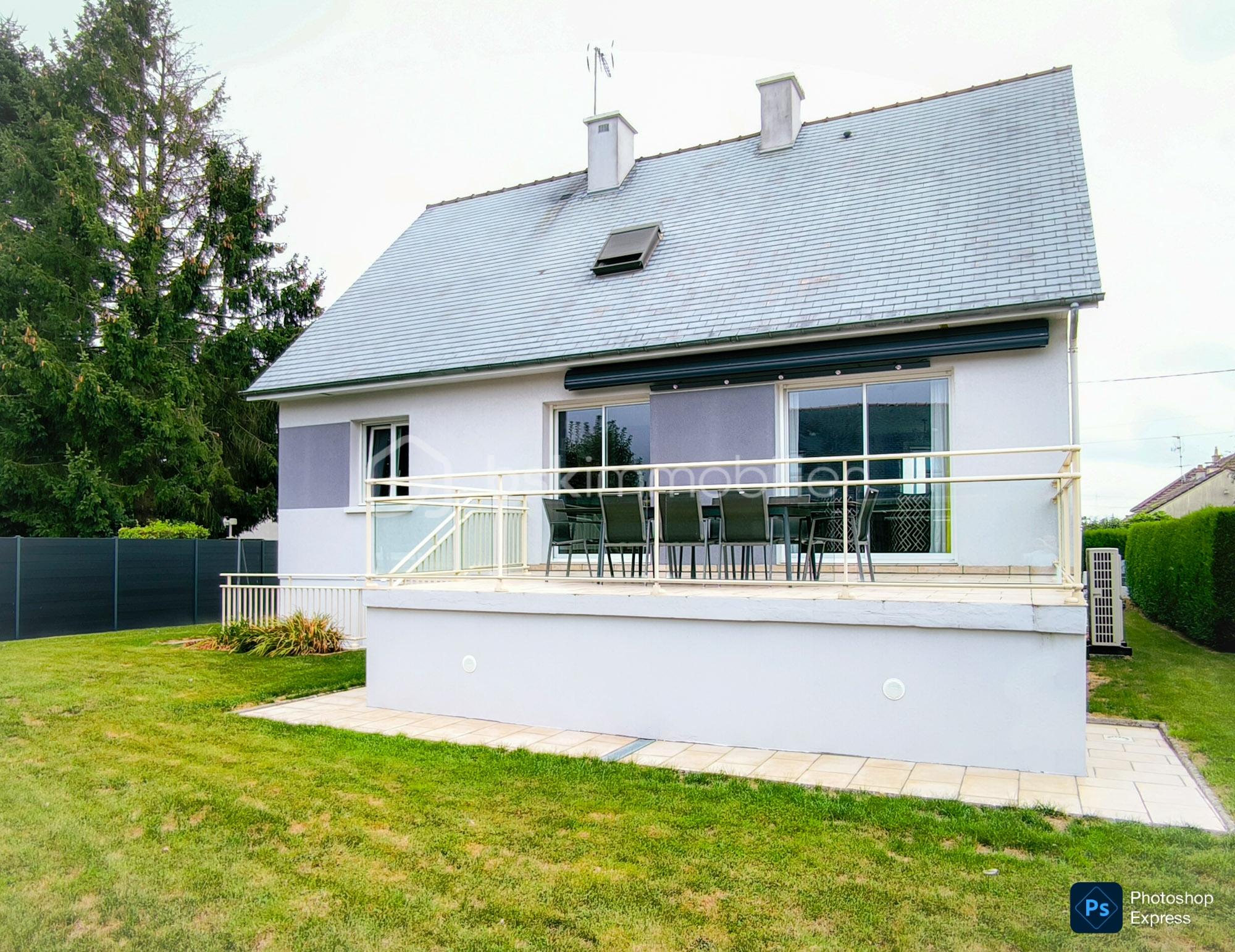 Maison traditionnelle de 138 m² - M13.jpg