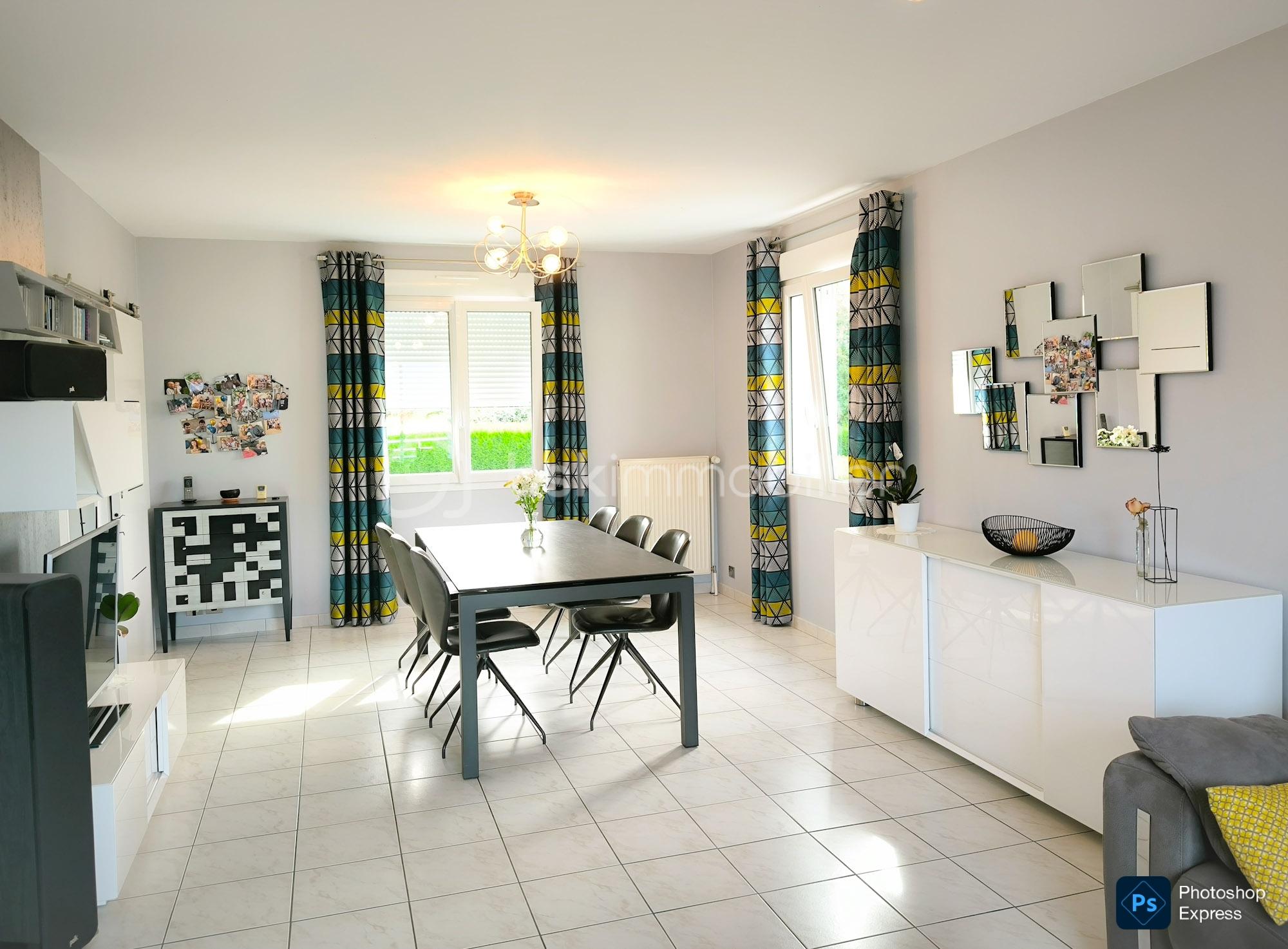 Maison traditionnelle de 138 m² - M2.jpg