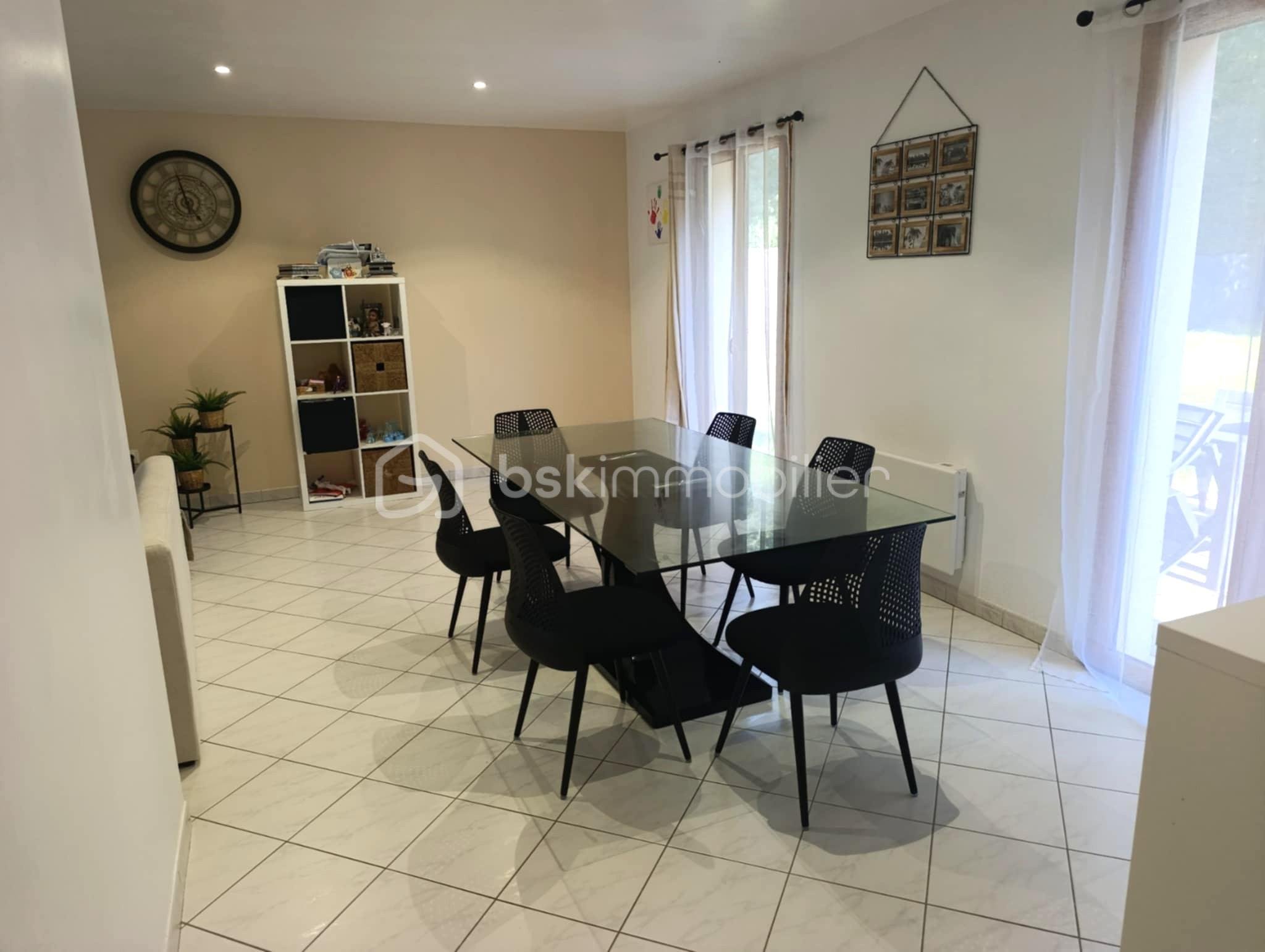 Maison de ville de 153 m² - SEJOUR.jpg