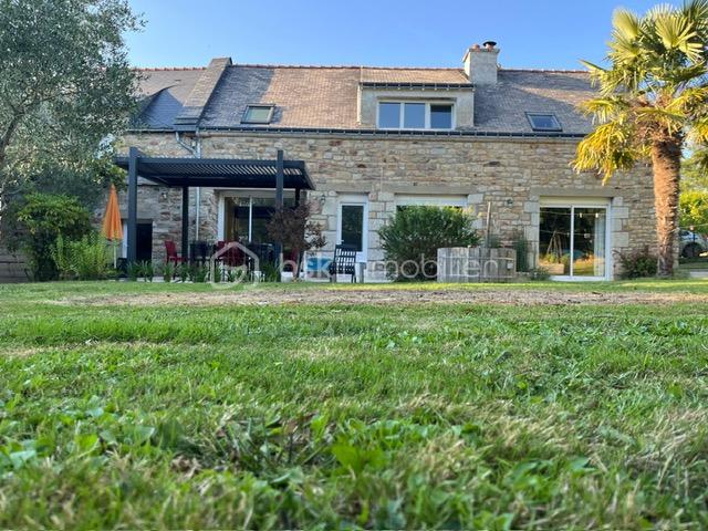 Maison de 168 m² - 0e0568bd-70c2-486e-92ba-9a9e0aa5e8c3.JPG