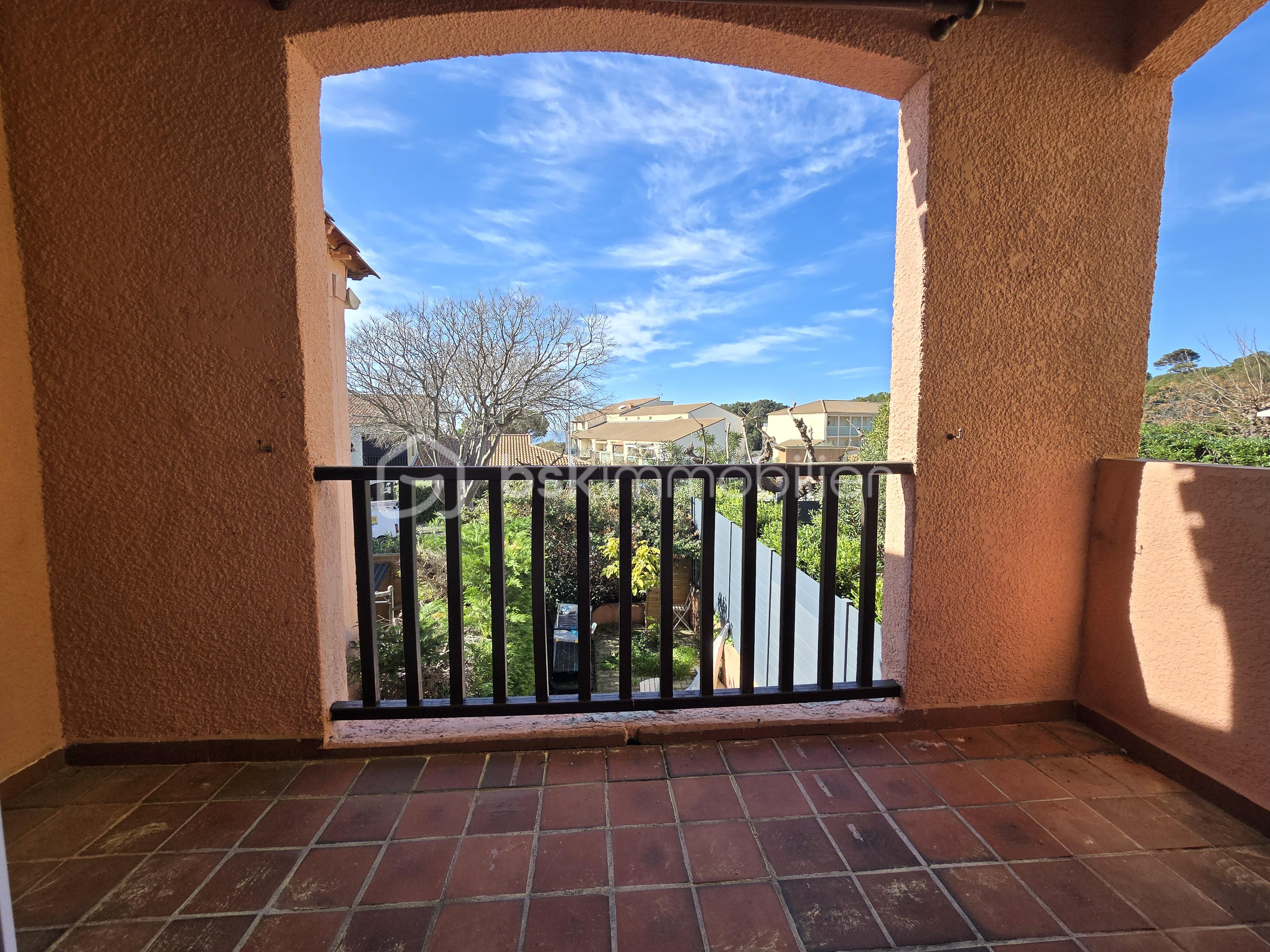 4 Sausset les pins-piscine-mer-rare  20260313_102649.jpg