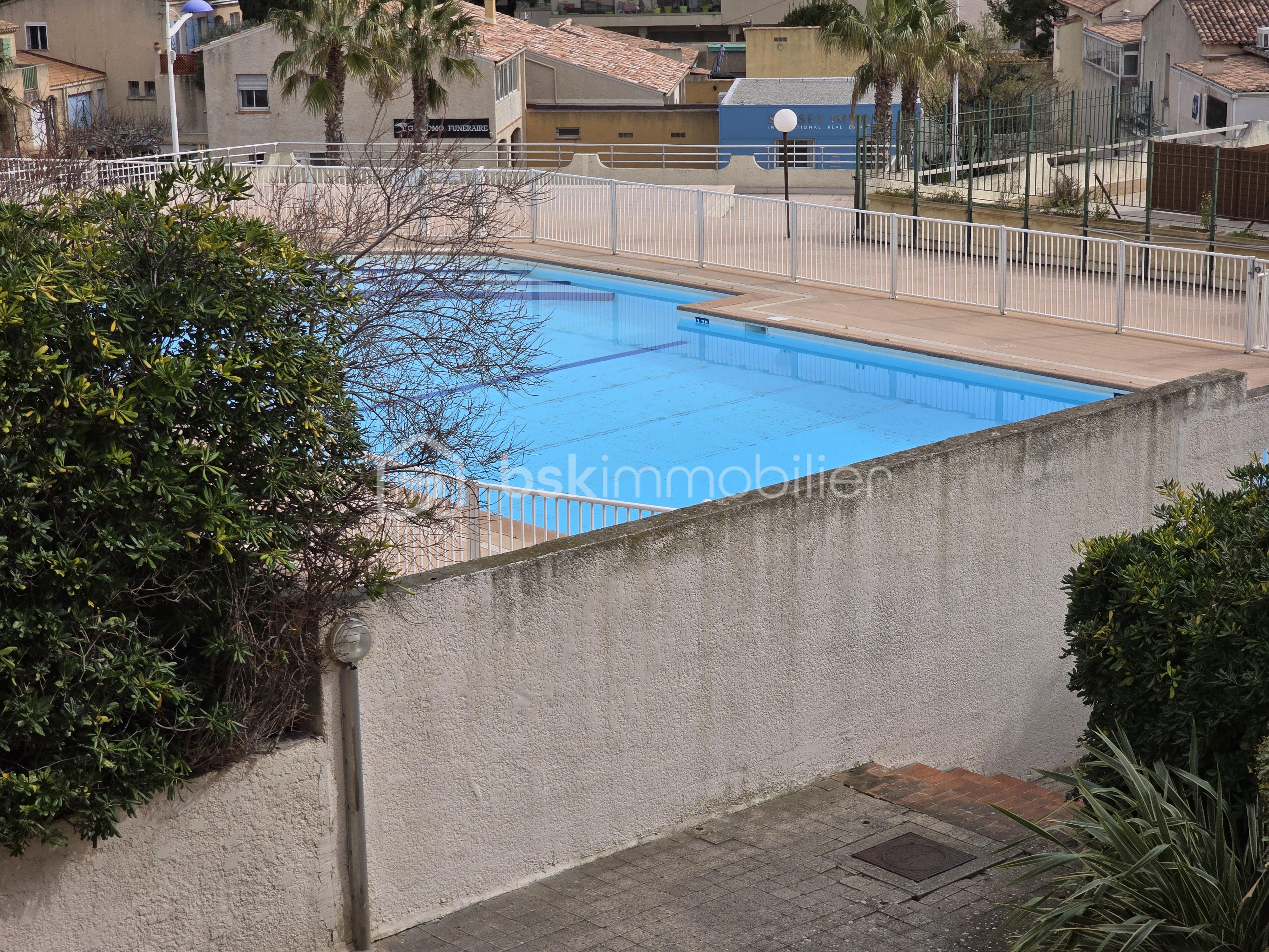 9 Sausset les pins-piscine-mer-rare  20260303_113739 - Copie.jpg