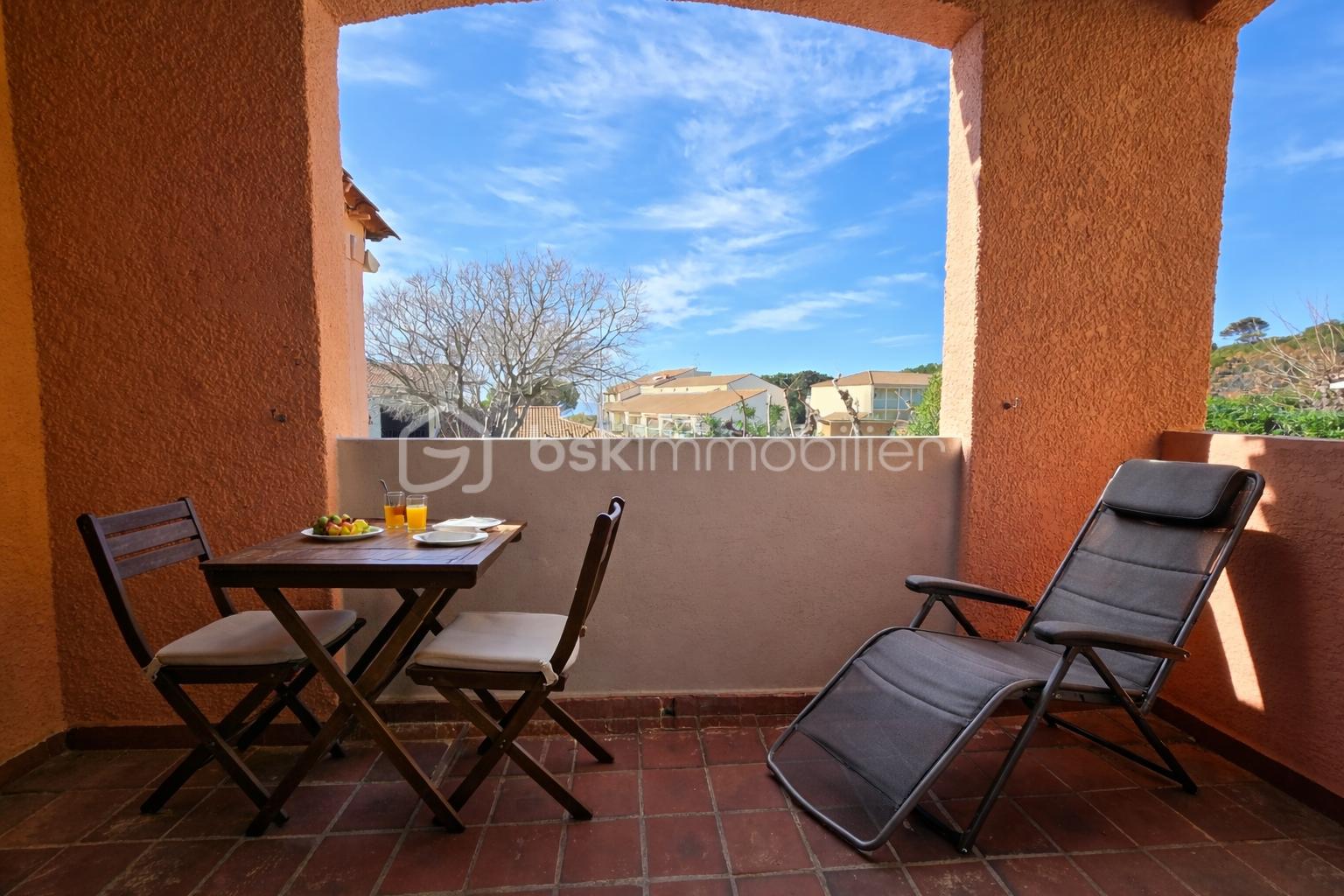 1 ChatGPT Image 17 mars 2026, 22_16_20.png