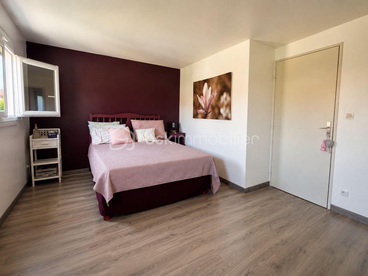 Chambre 1.jpg