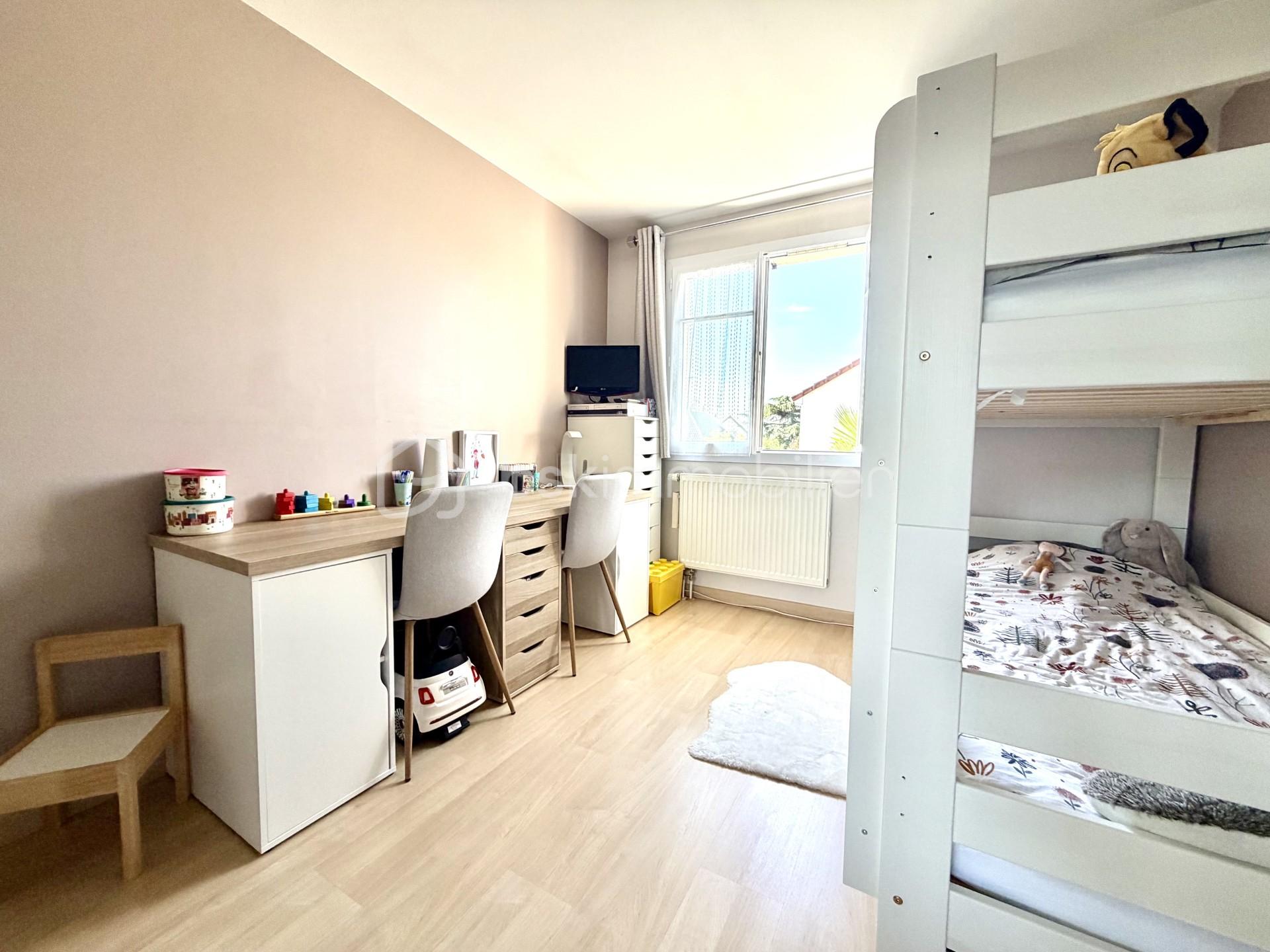 3c08b4fe-38b4-44fc-9cdd-675730d5be79.jpg