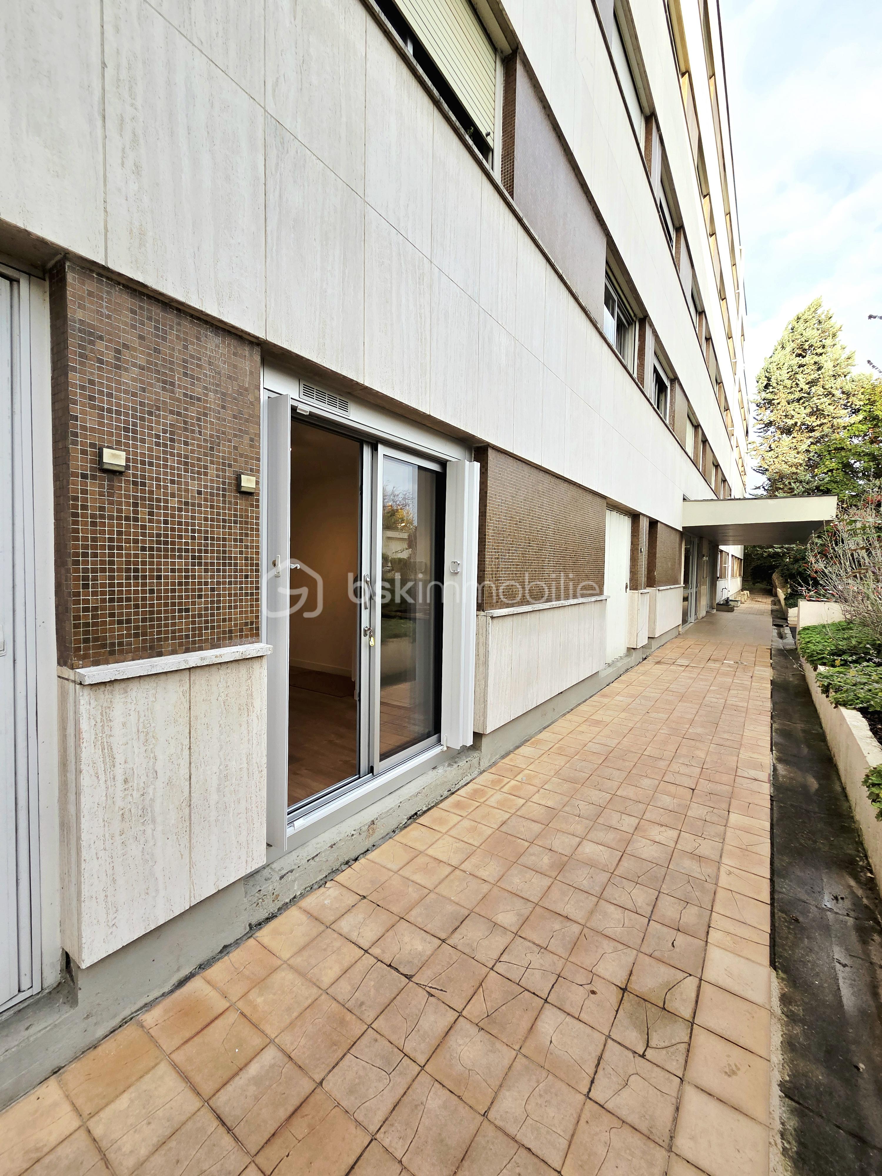 Studette de 14,11 m² - 10287.jpg