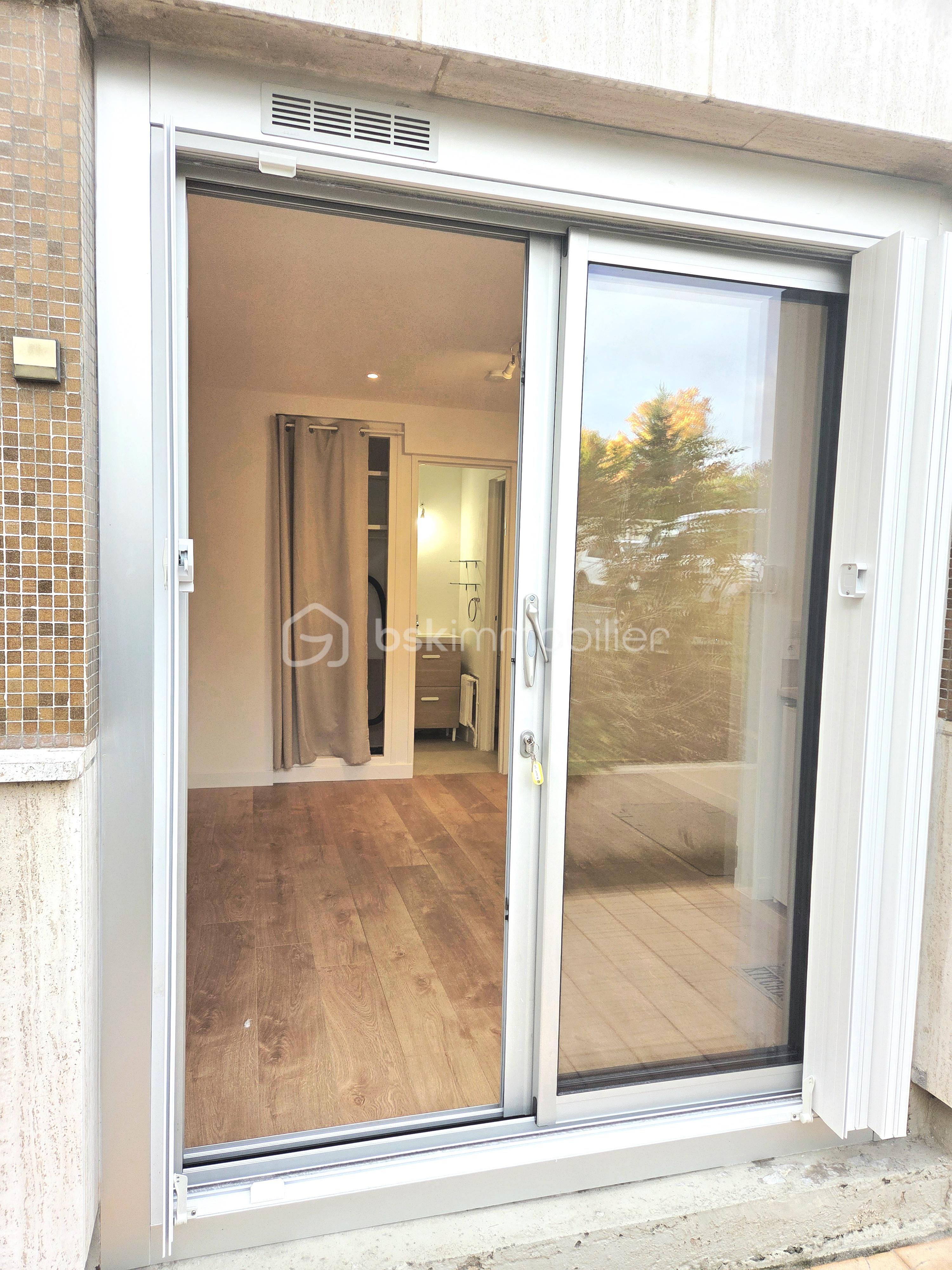 Studette de 14,11 m² - 10286.jpg