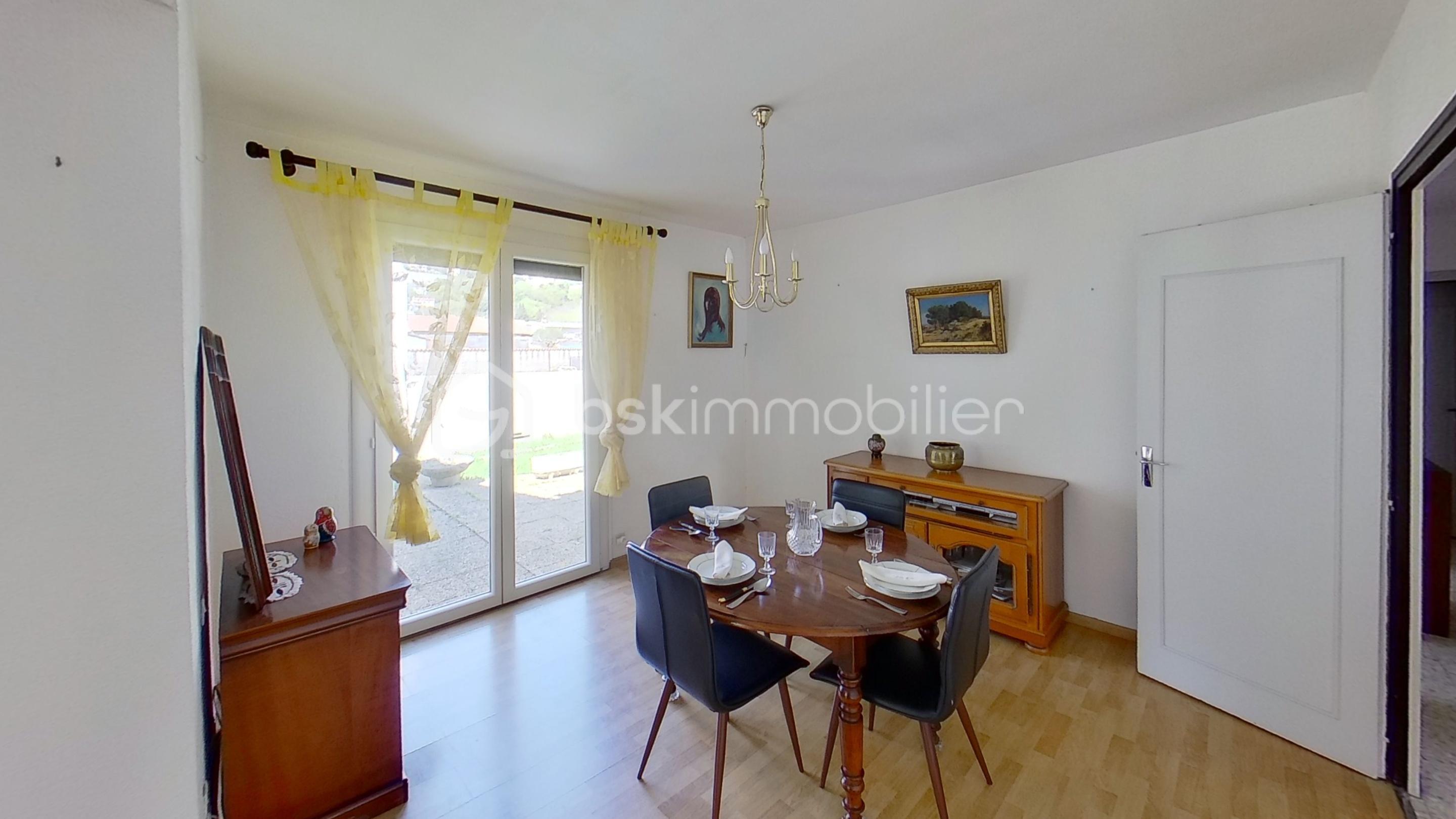 Maison de 127,58 m² - 1-Rue-Georges-Simonin-copie-Dining-Room 2.jpg