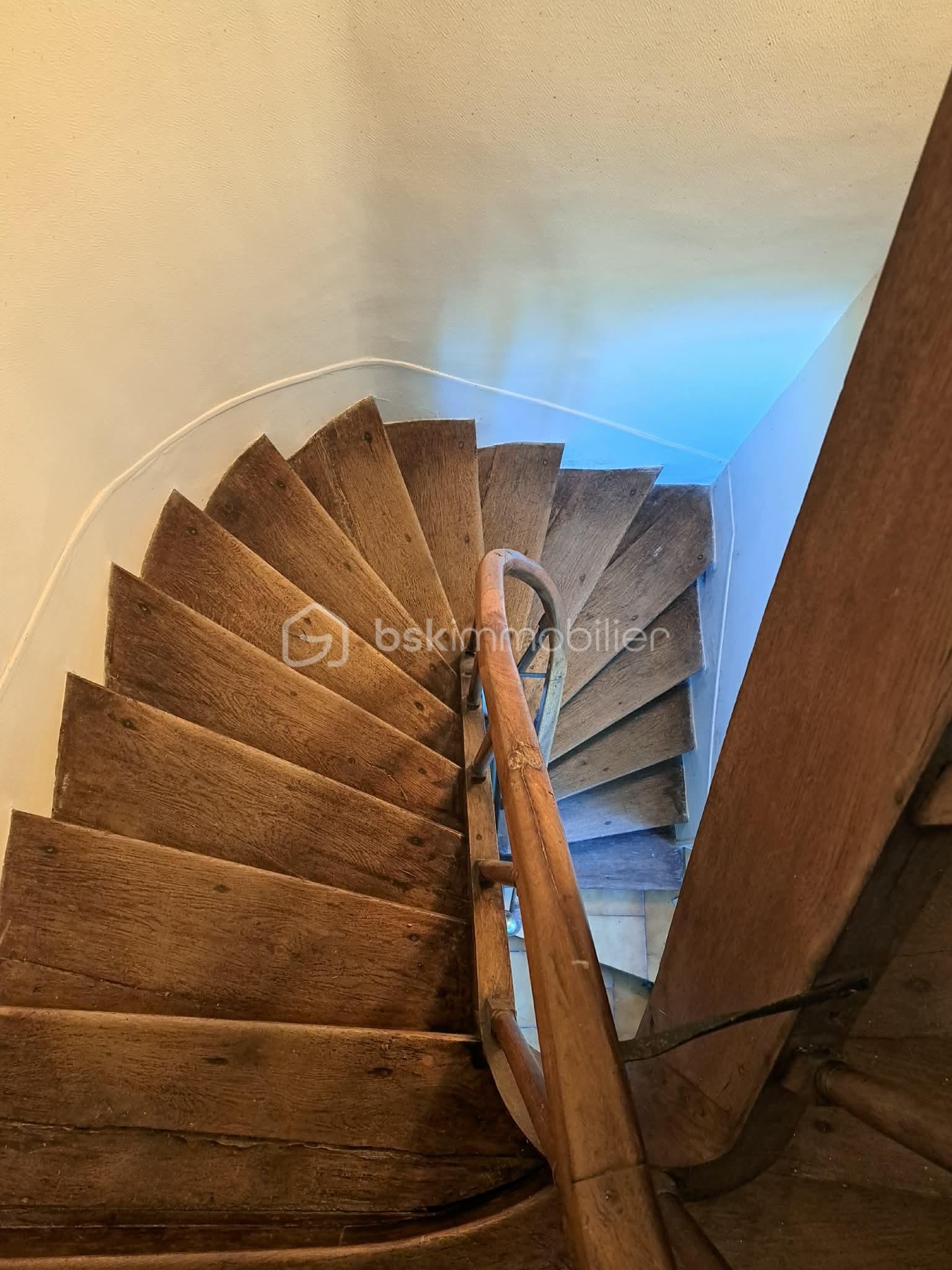 Hotel particulier de 216,68 m² - 56a88fcc-7989-4d30-a6f8-f948a8715685.jpg