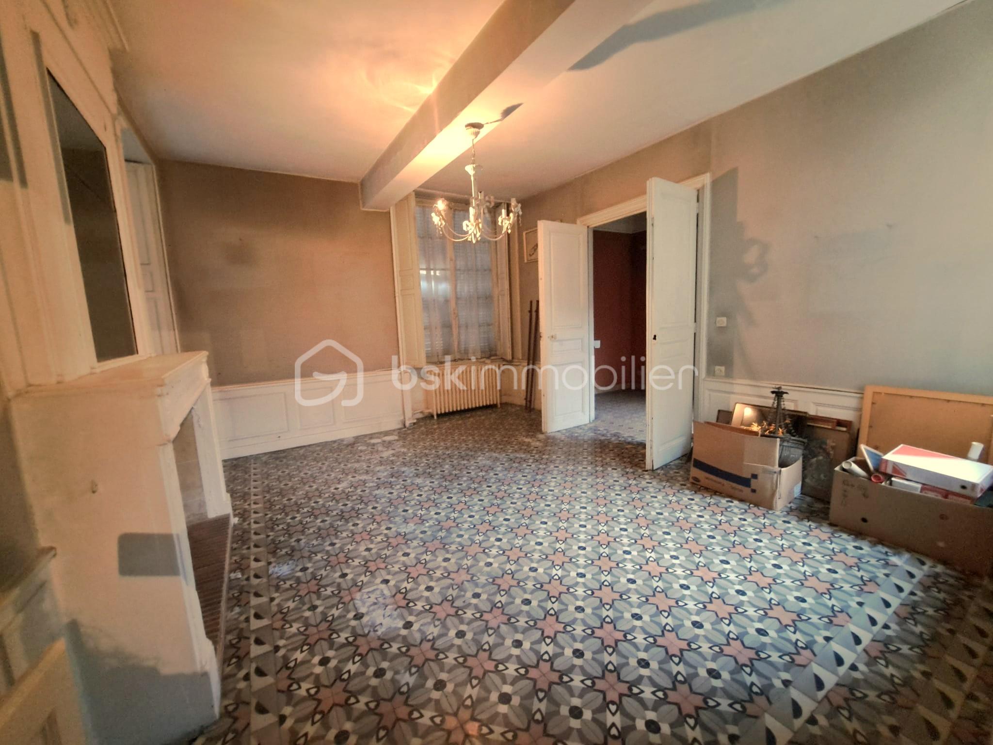 Hotel particulier de 216,68 m² - e9ce6647-eed6-4f6a-b0dd-e412abd59bd8.jpg