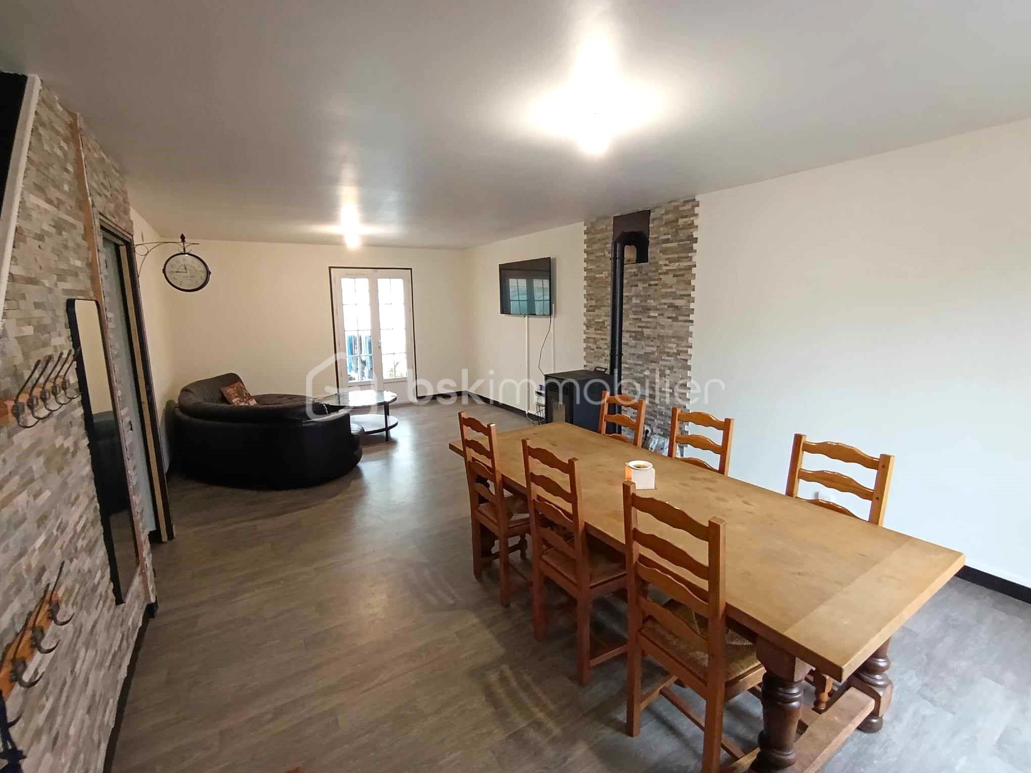 Maison de ville de 113 m² - CcCYK4rk6nn4s7wei2MvHEI4WgSX68Ali0Ksthzs.jpg