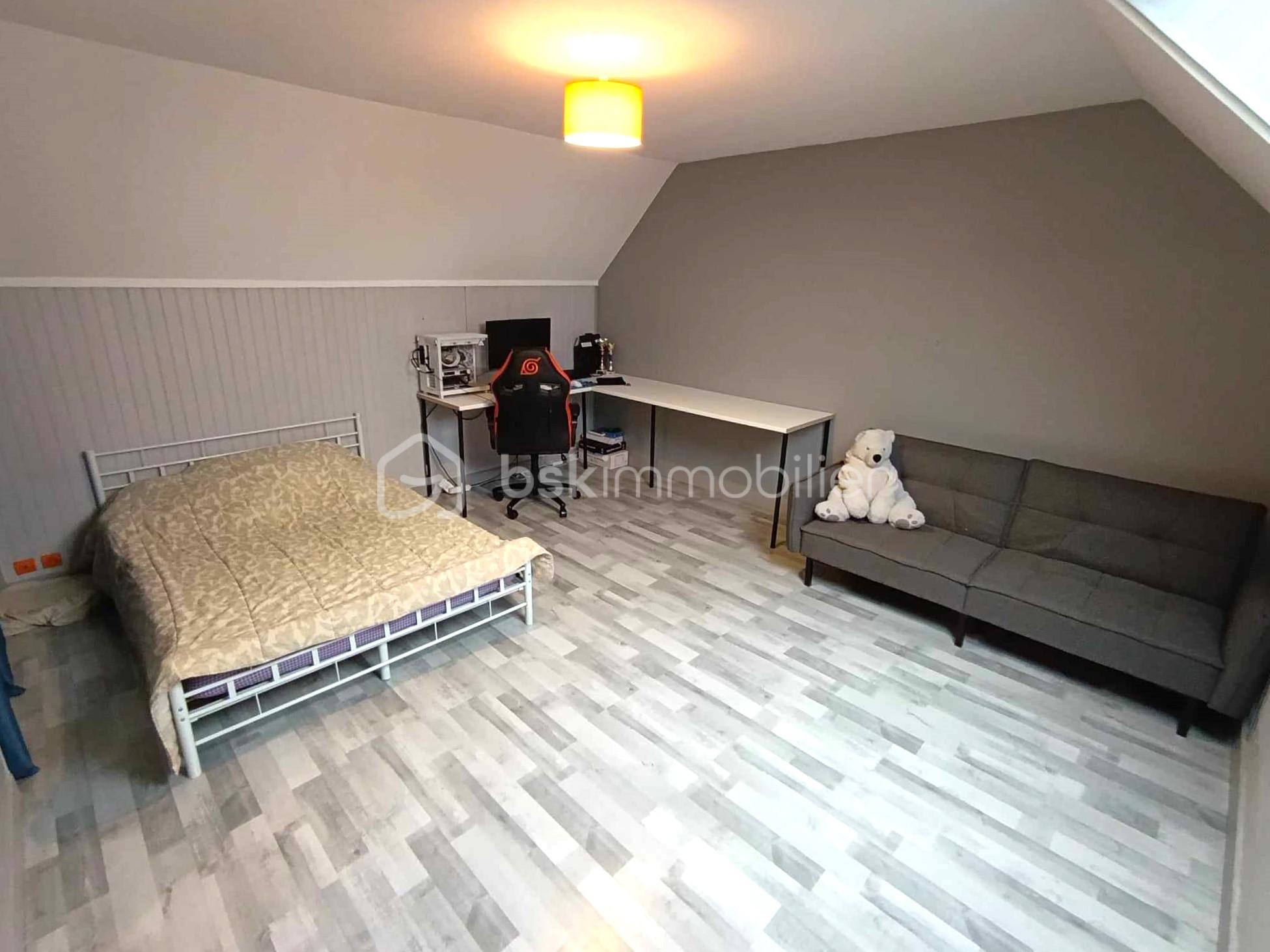 Maison de ville de 113 m² - QHzDxsFkc9Vq5667l5CvyaK07PU4dRgFalNO9dAo.jpg