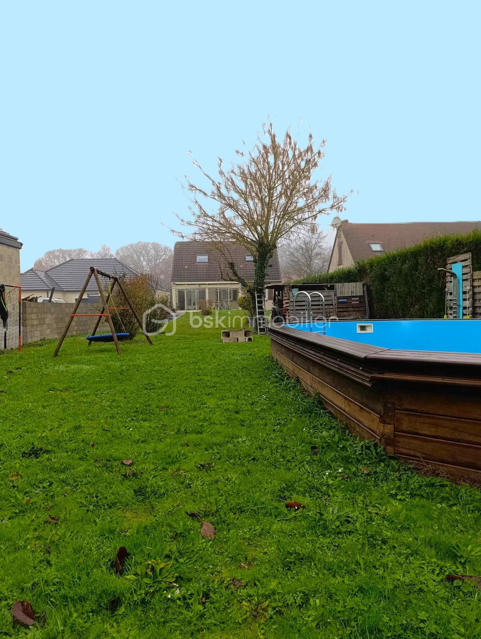 Maison de ville de 113 m² - JhByVtq2rEjLXA2VVFjPSr4LuKc7iVEifJfK42Wo.jpg